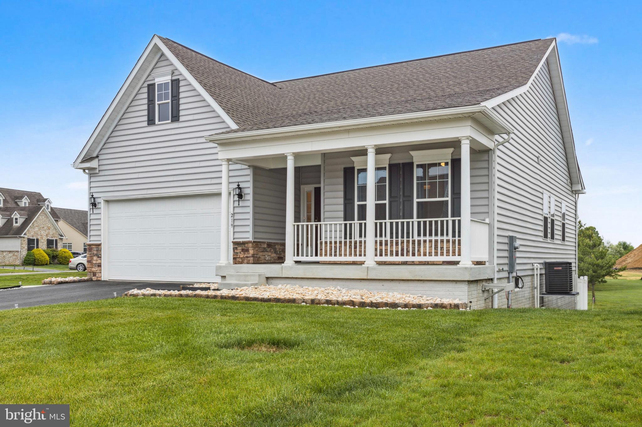 RIVERBEND - Residential