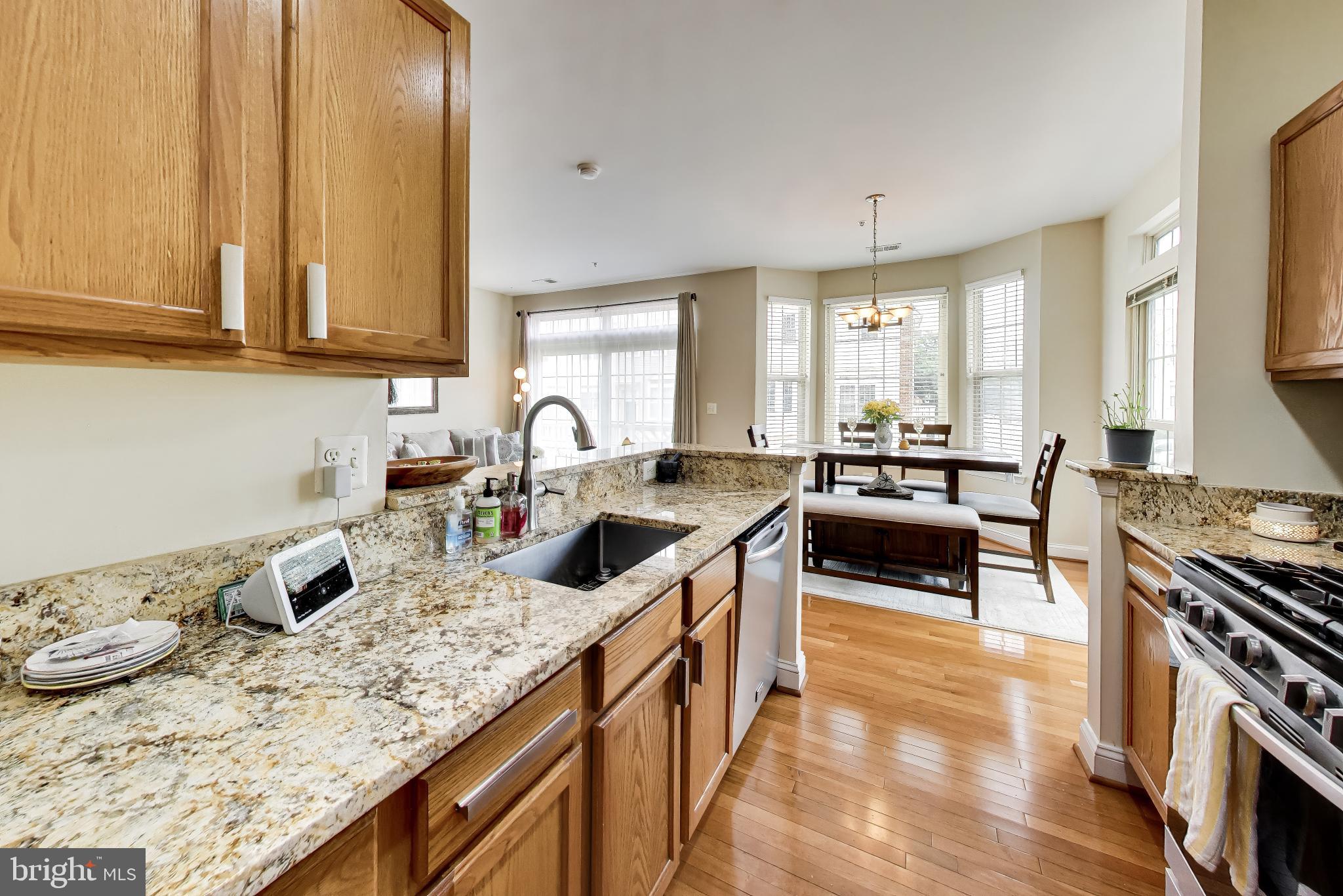 COURTLANDS AT CASCADES - Residential