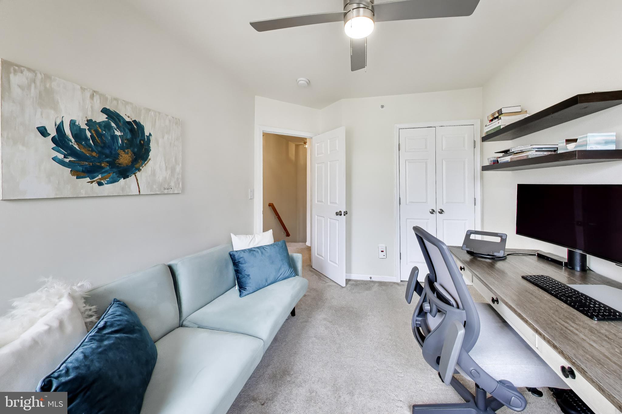 COURTLANDS AT CASCADES - Residential