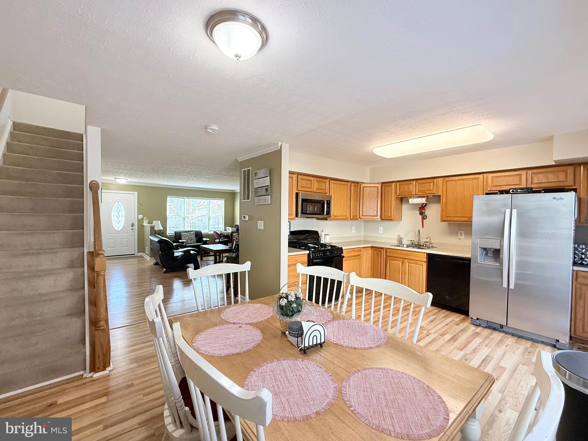 SOUTH COVE - Residential