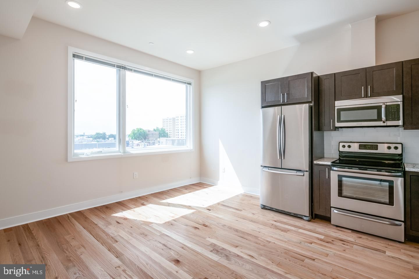 *Available 6/1!*

This fantastic 1 bedroom, 1 bathroom apartment just minutes from Center City and a block from Avenue of the Arts, you’ll be in the center of it all! The building includes a large lobby area where you can collect your mail, a separate bike room and trash room, an elevator and a shared roof deck! The unit is complete with hardwood floors throughout, central air, washer/dryer in unit, a kitchen with stainless steel appliances and granite counter tops, and large north facing windows, you’ll have a front row seat to the stunning skyline views!

Lease Terms: Generally, 1st month, and 1 month security deposit due at, or prior to, lease signing. Other terms may be required by Landlord such as last month’s rent upfront. $65 application fee per applicant. Tenants are responsible for: electricity, gas (if applicable), cable/internet and $10/mo technology fee. Water is a flat monthly fee of $60. Additional fees or requirements may be applicable for units with Homeowners or Condo Associations. Landlord Requirements: Applicants to make 3x the monthly rent in verifiable gross income, credit history to be considered, no evictions within the past 5 years, and must have a verifiable rental history with on-time rental payments. Exceptions to this criteria may exist under the law and will be considered. Cosigners will be considered.

*Price reflects the net effective rent after a 2 week credit is applied to a 12 month lease at $1,745/mo.
*Small pets under 15 lbs permitted with owner permission, $350 non-refundable pet fee plus $35/month pet rent