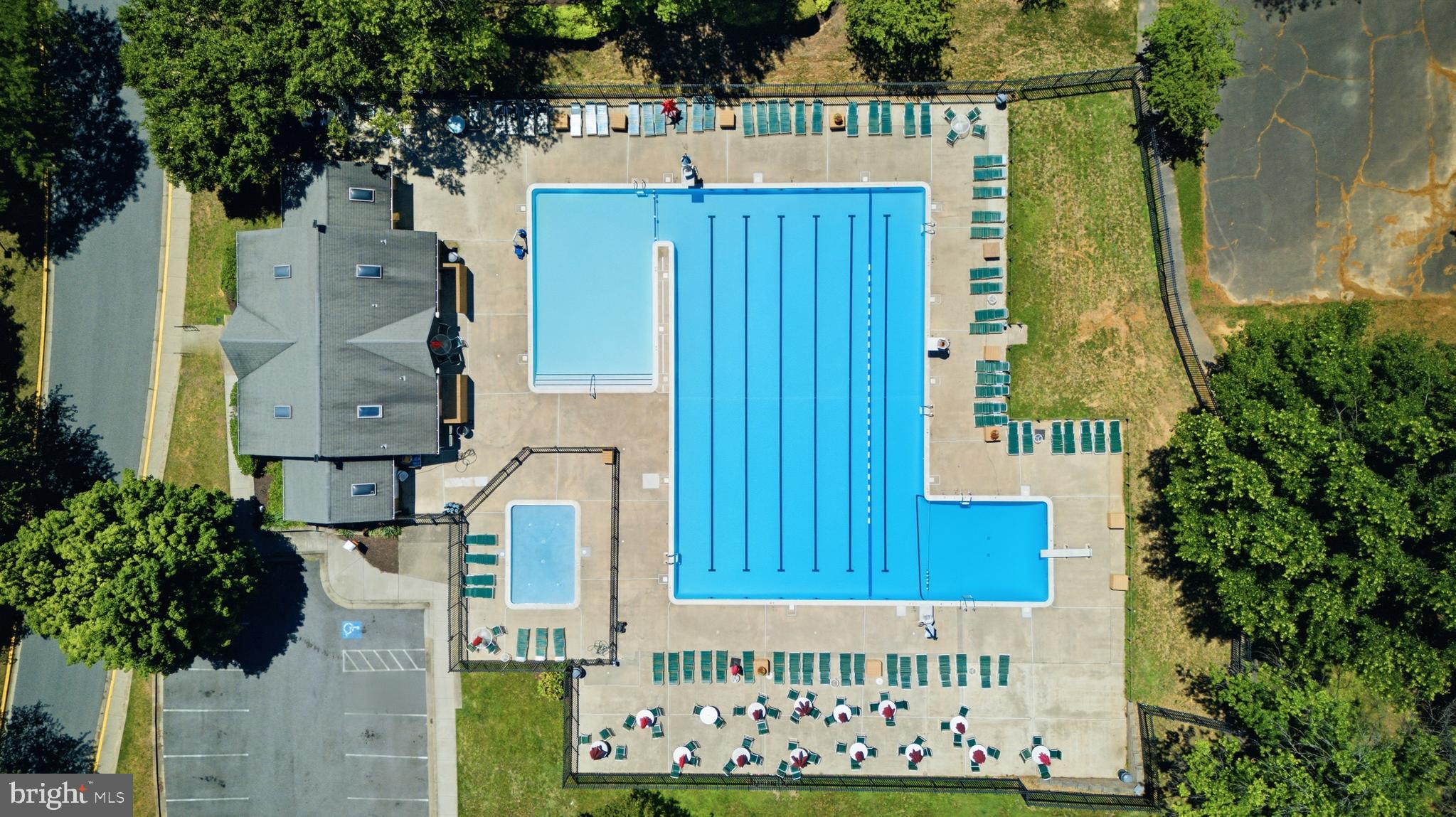 GUNNERS LAKE VILLAGE - Residential