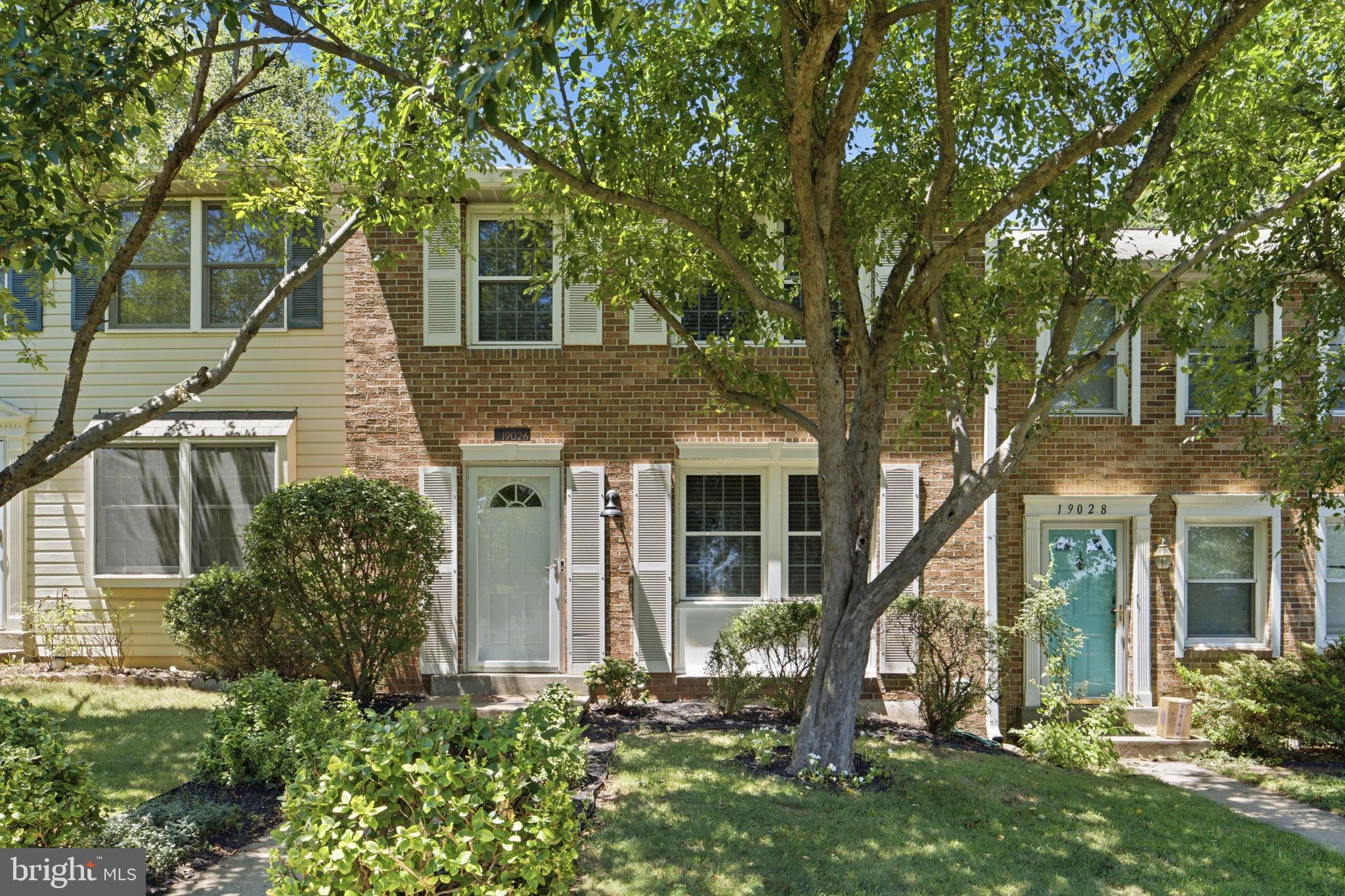 GUNNERS LAKE VILLAGE - Residential