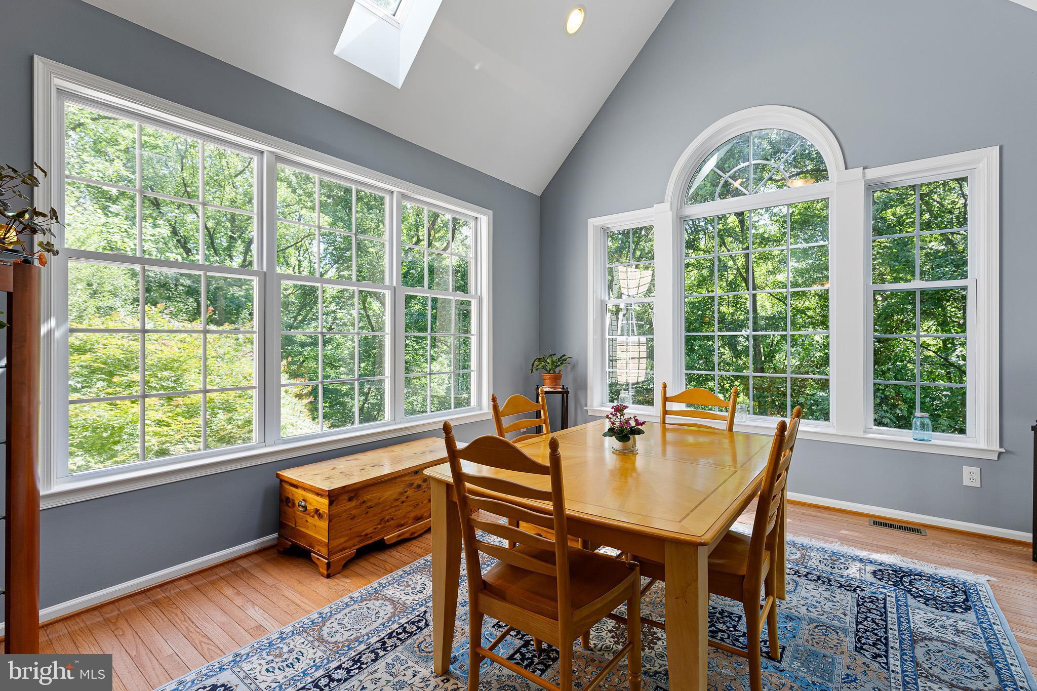 LAUREL WOODS - Residential