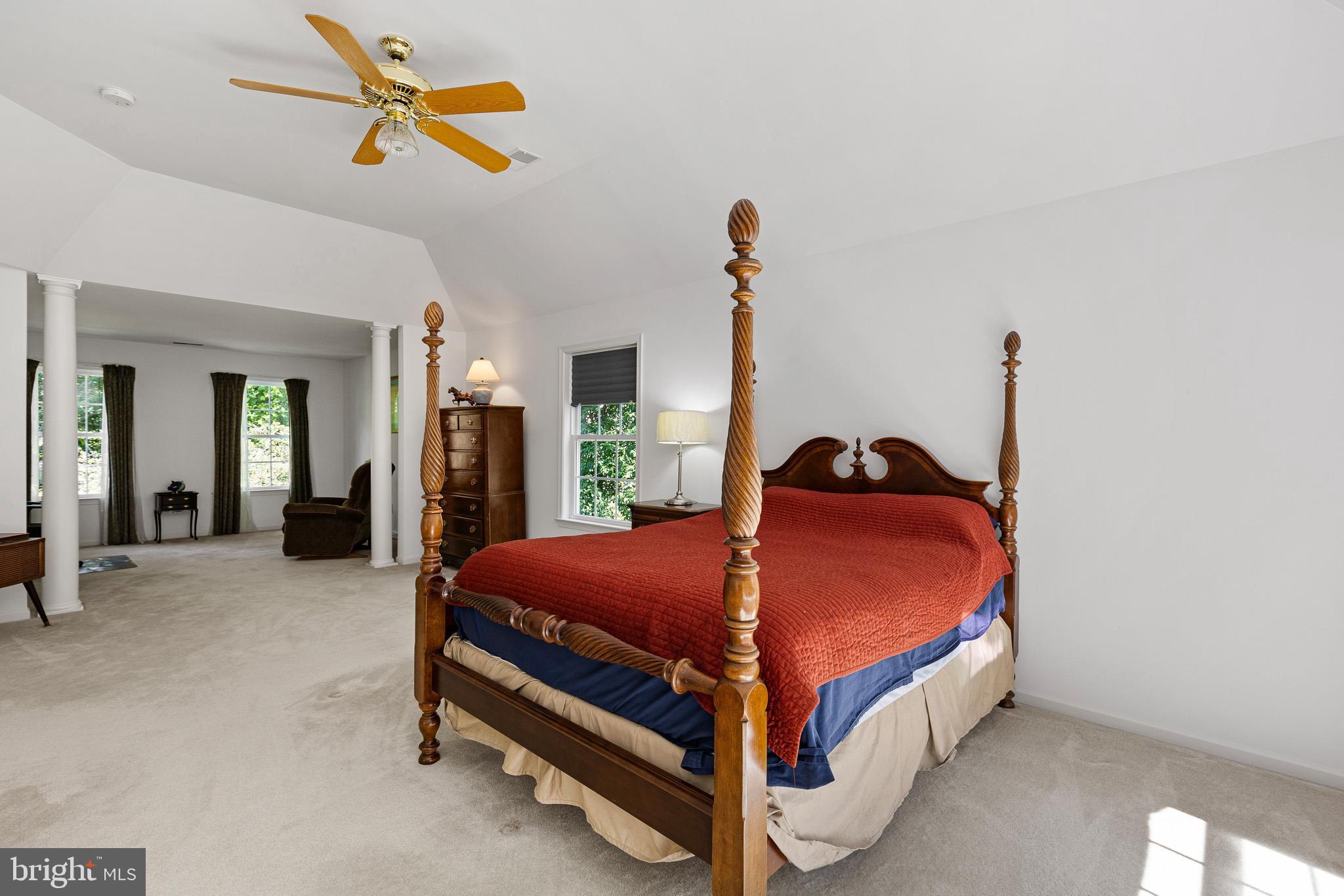 LAUREL WOODS - Residential