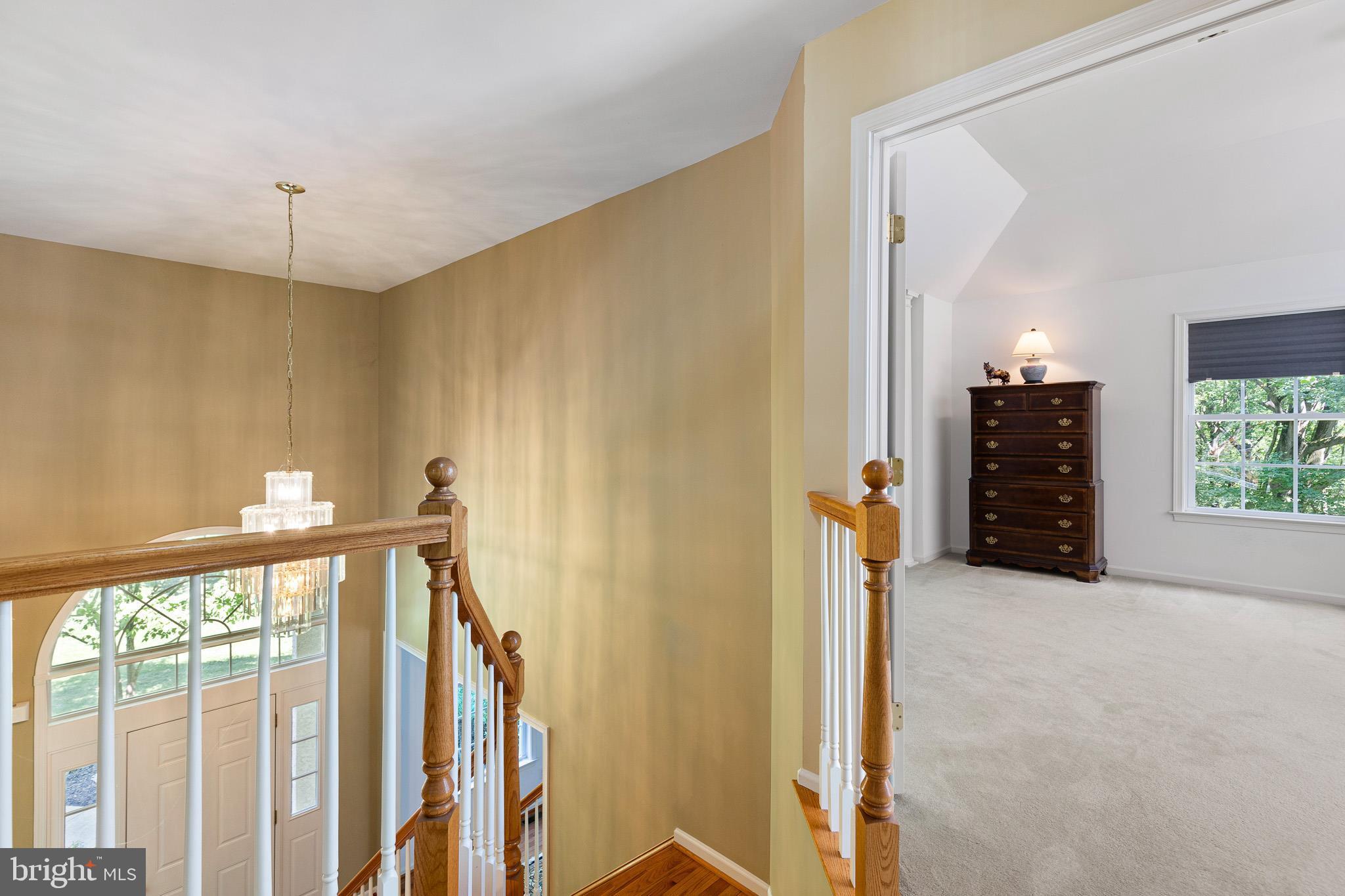 LAUREL WOODS - Residential