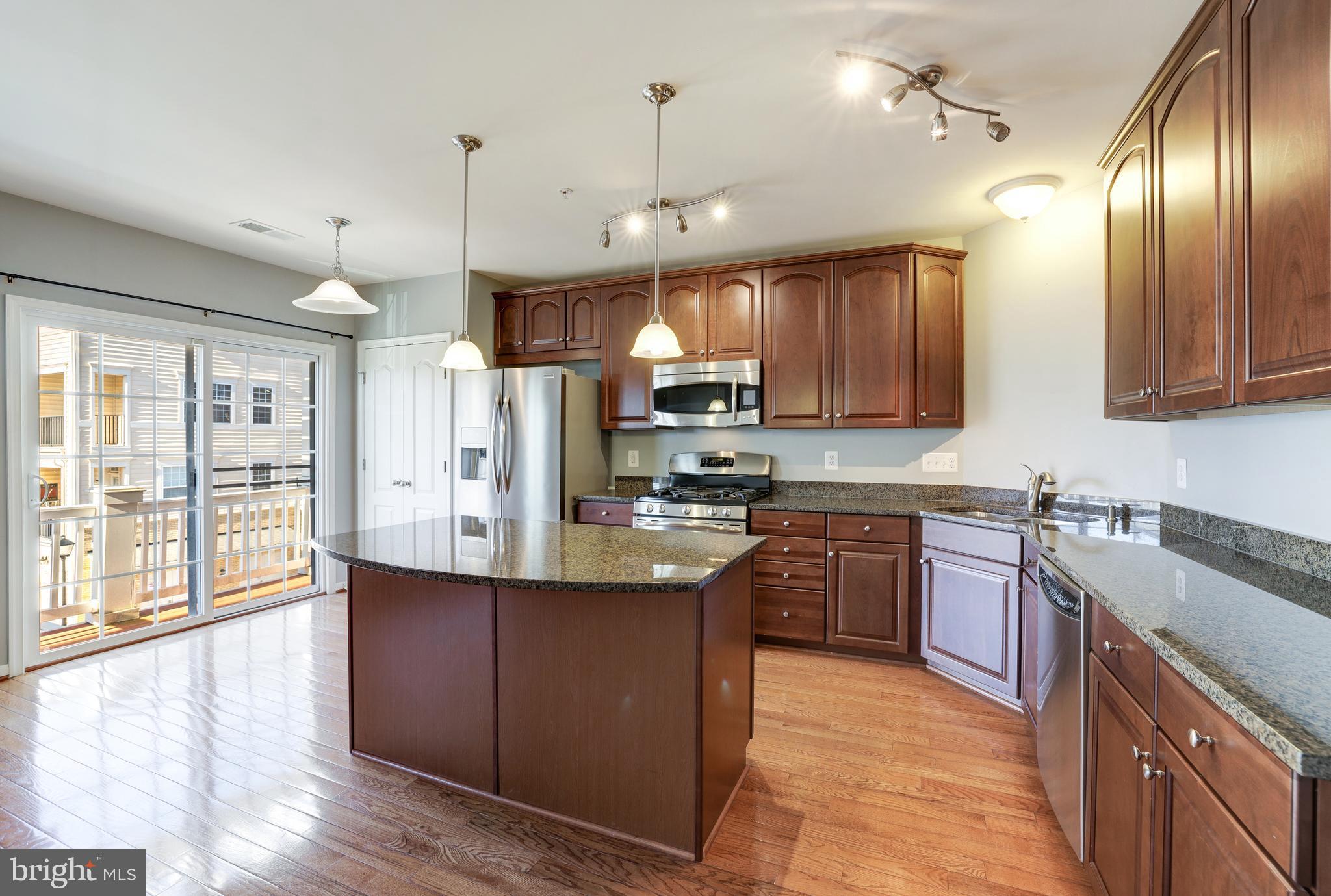 RESIDENCES AT BRAMBLETON - Residential Lease
