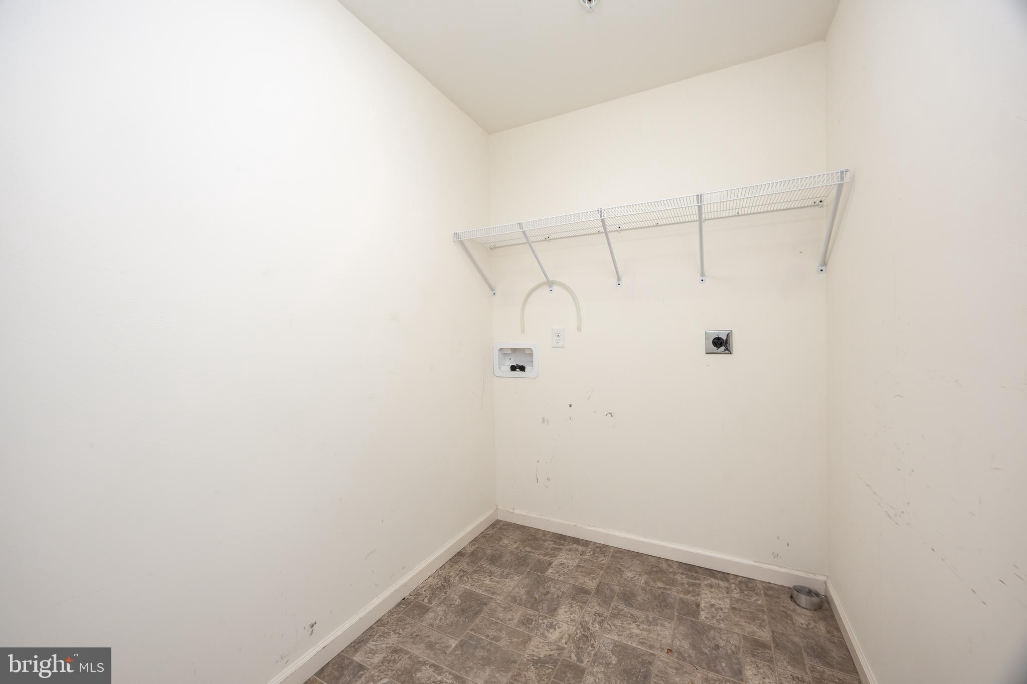 CRISIFIELD - Residential
