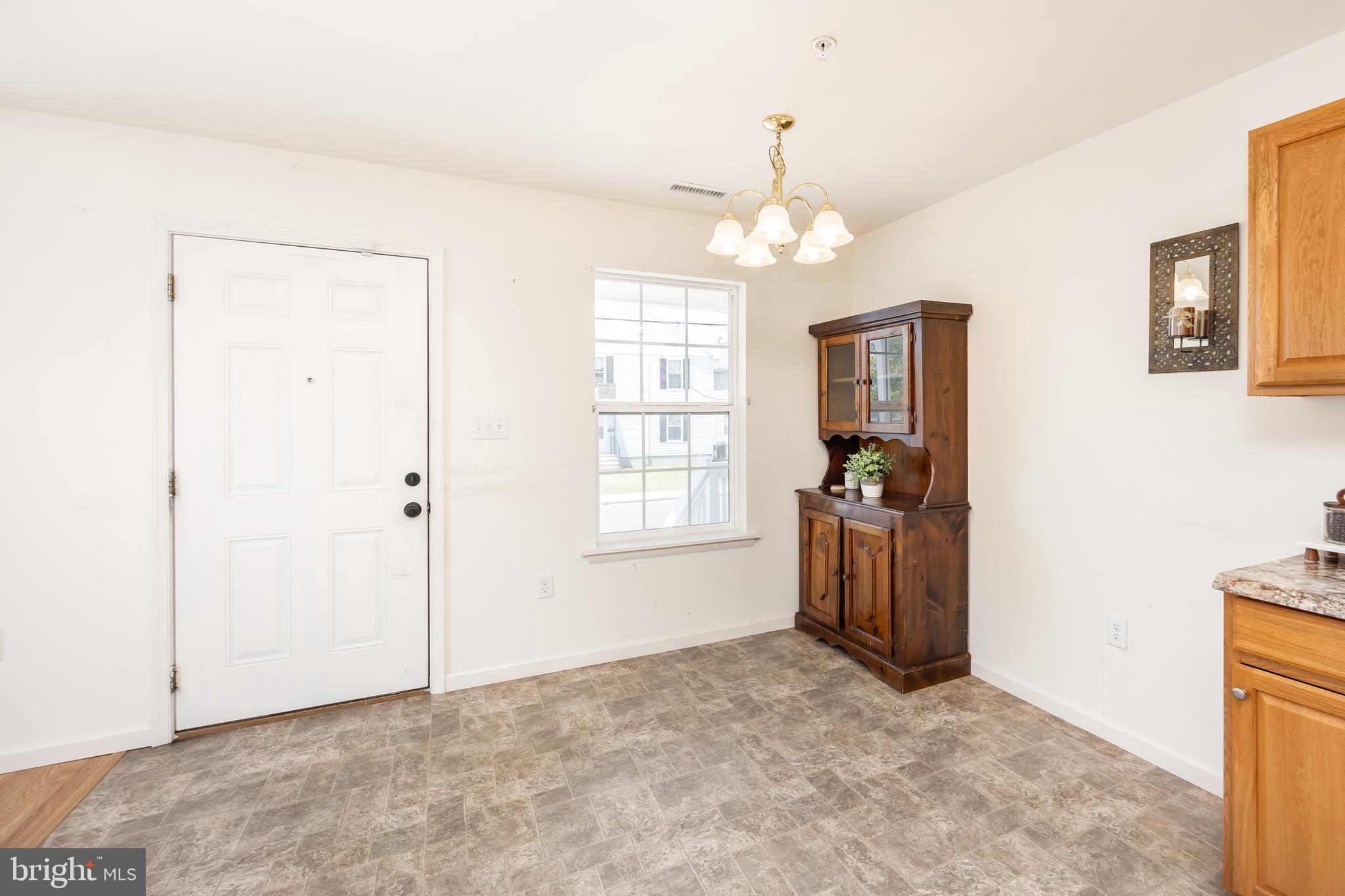 CRISIFIELD - Residential