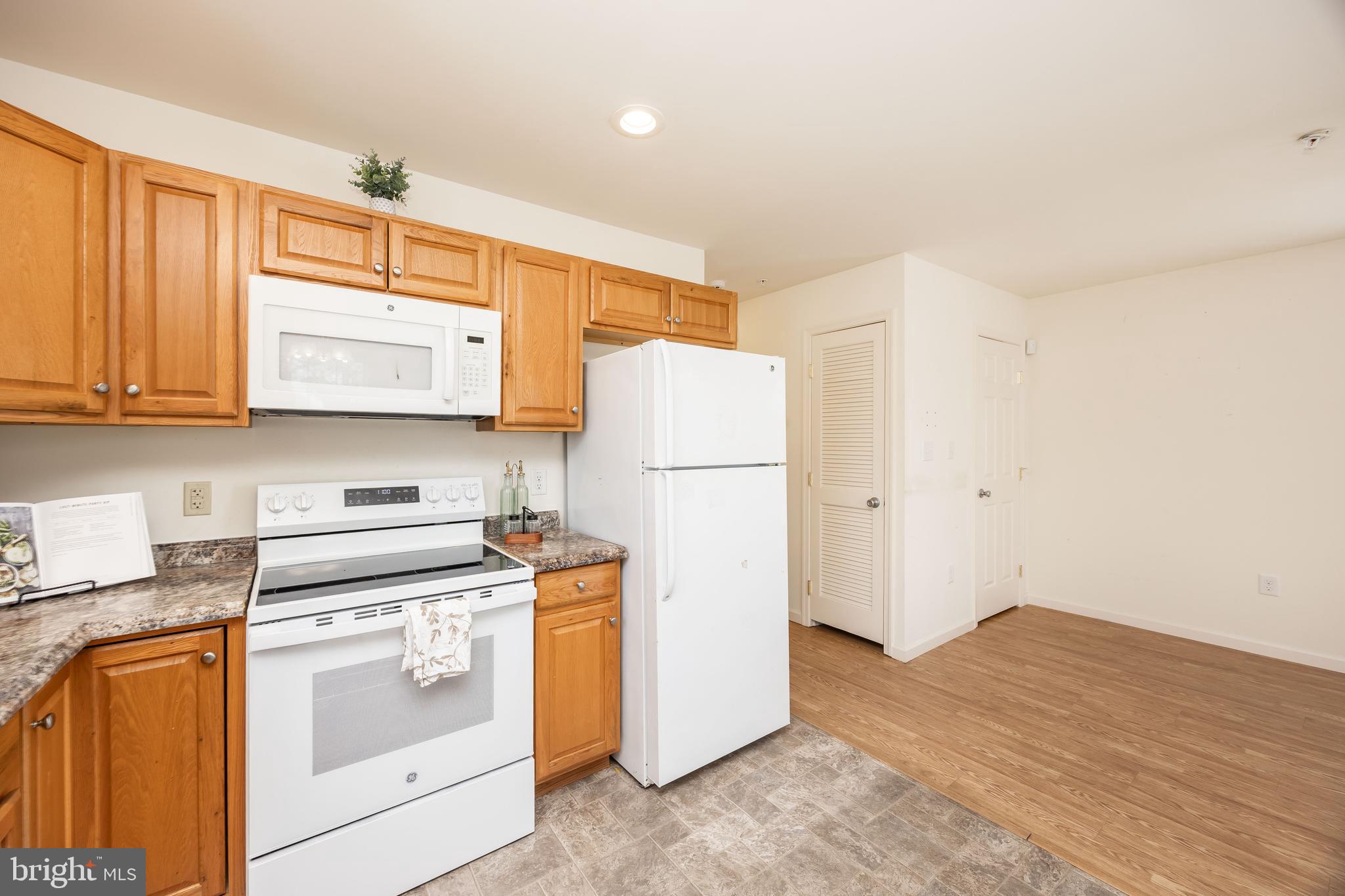 CRISIFIELD - Residential