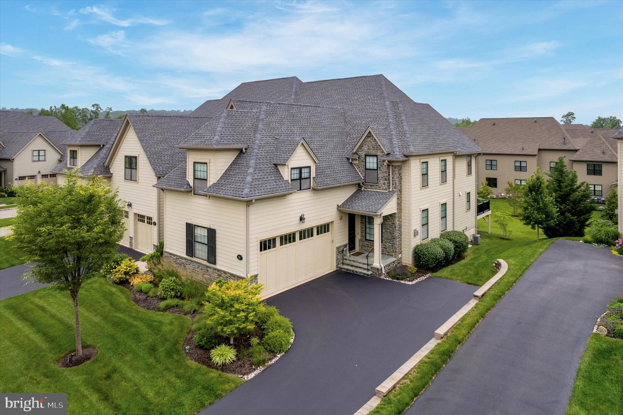 RESERVE AT CREEKSIDE - Residential