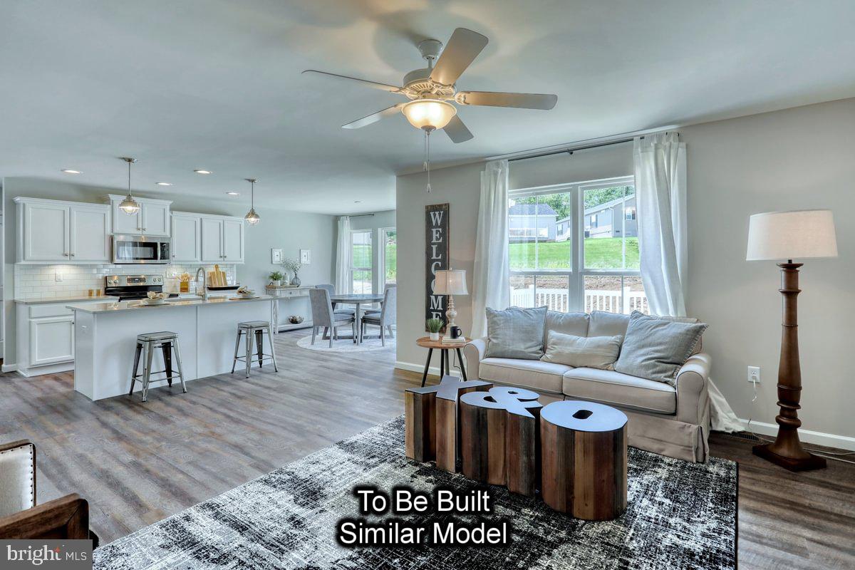 STONE MILL ESTATES - Residential