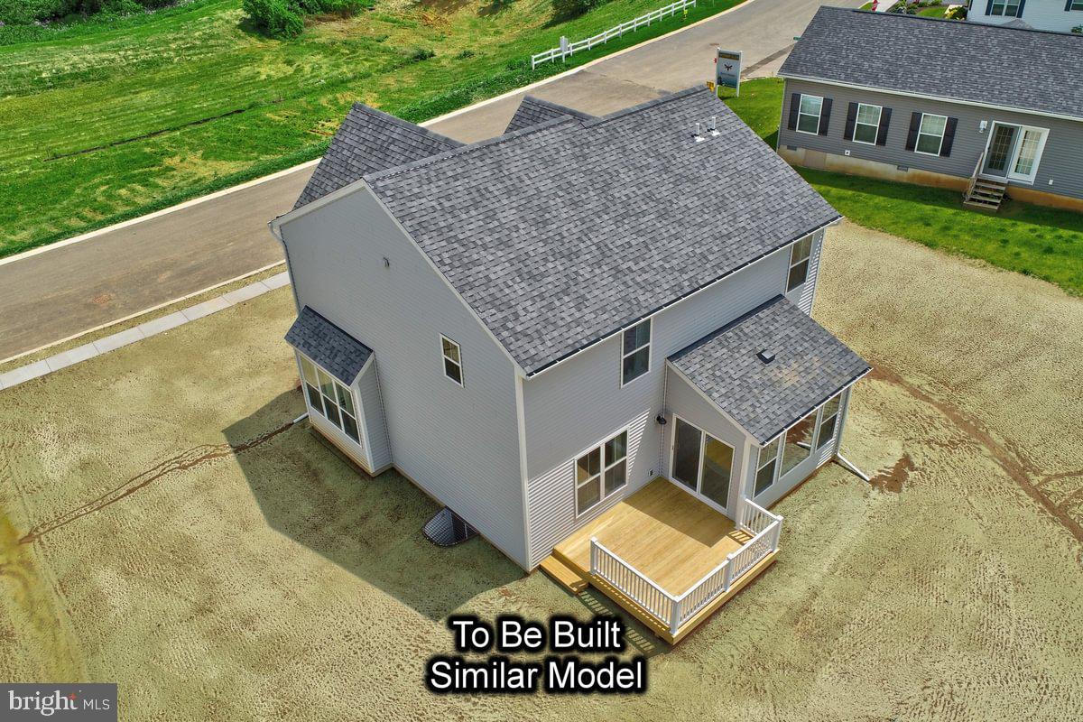 STONE MILL ESTATES - Residential