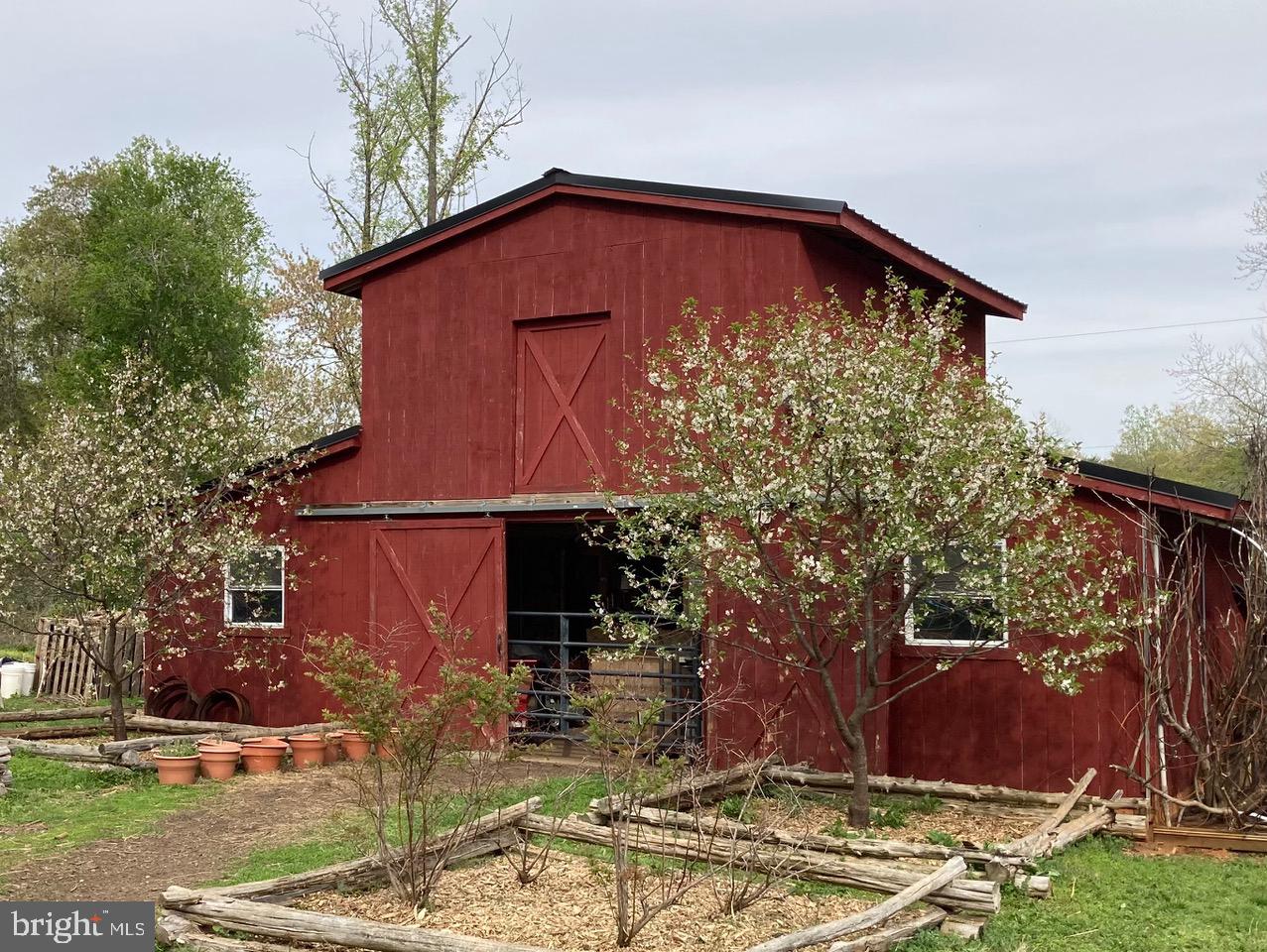 RAPPAHANNOCK WOODS - Residential
