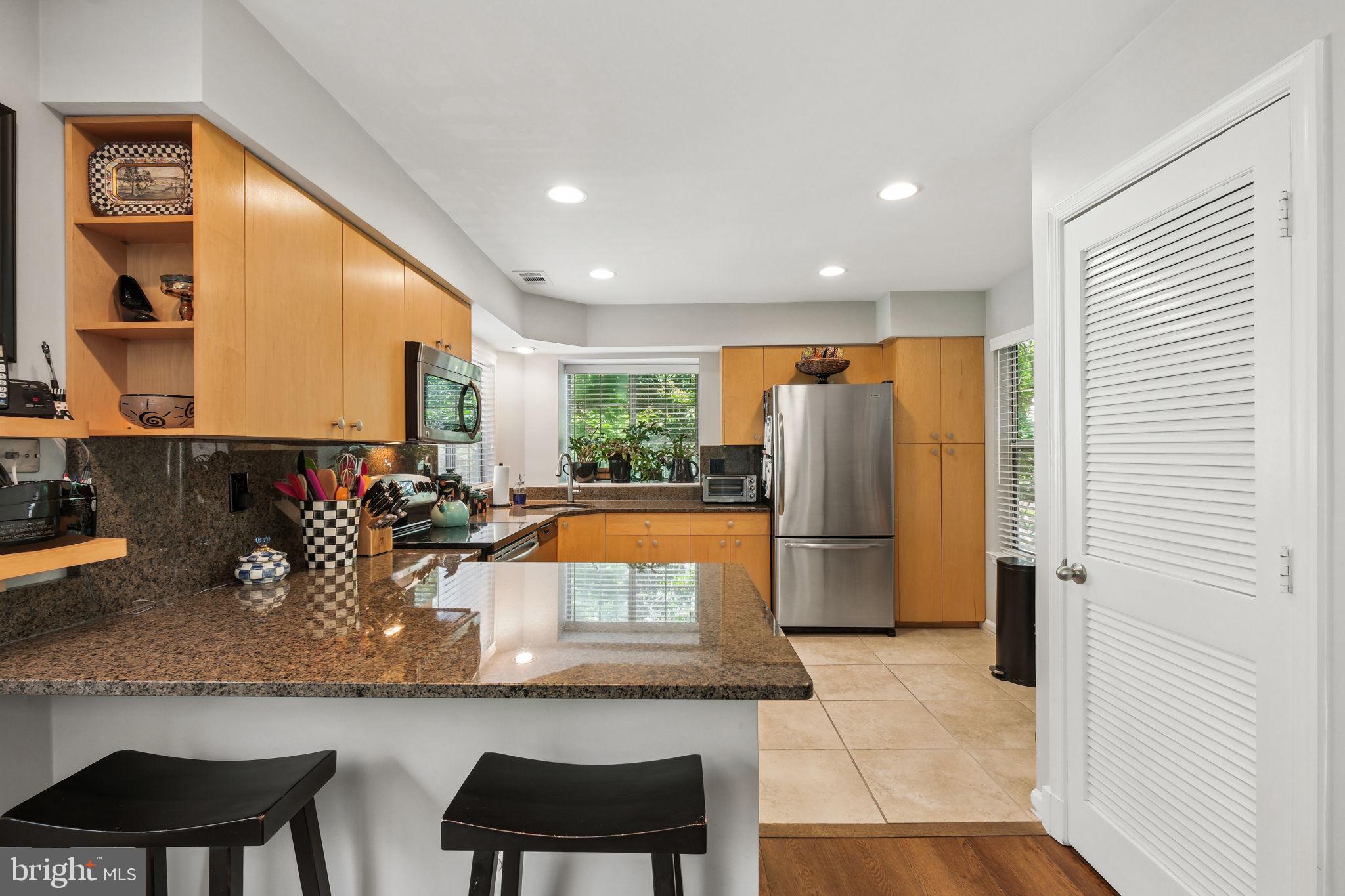 BENTLEY PLACE - Residential