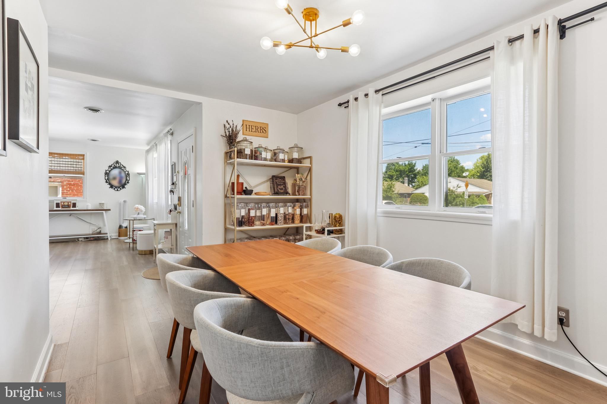 SOMERTON - Residential