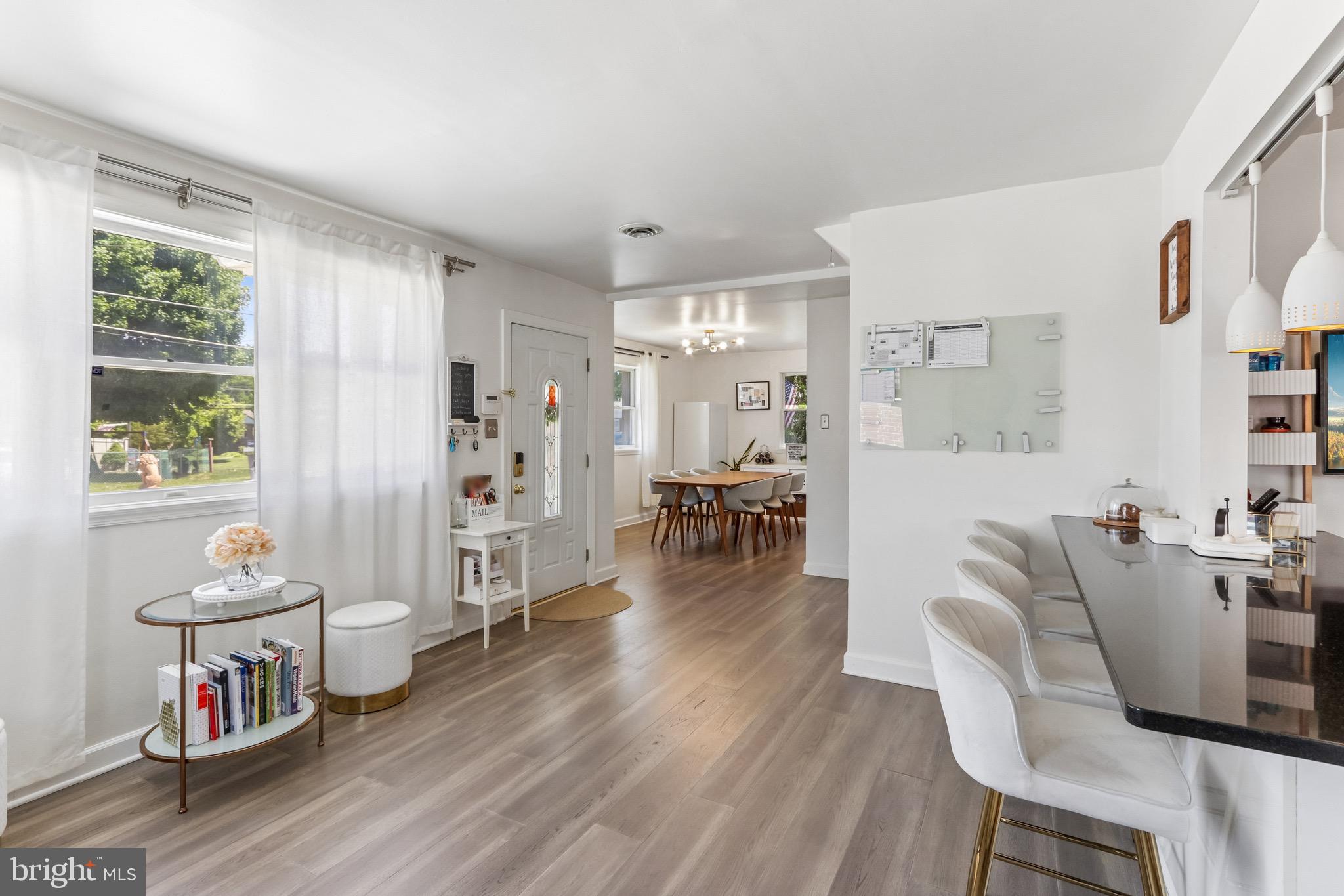 SOMERTON - Residential