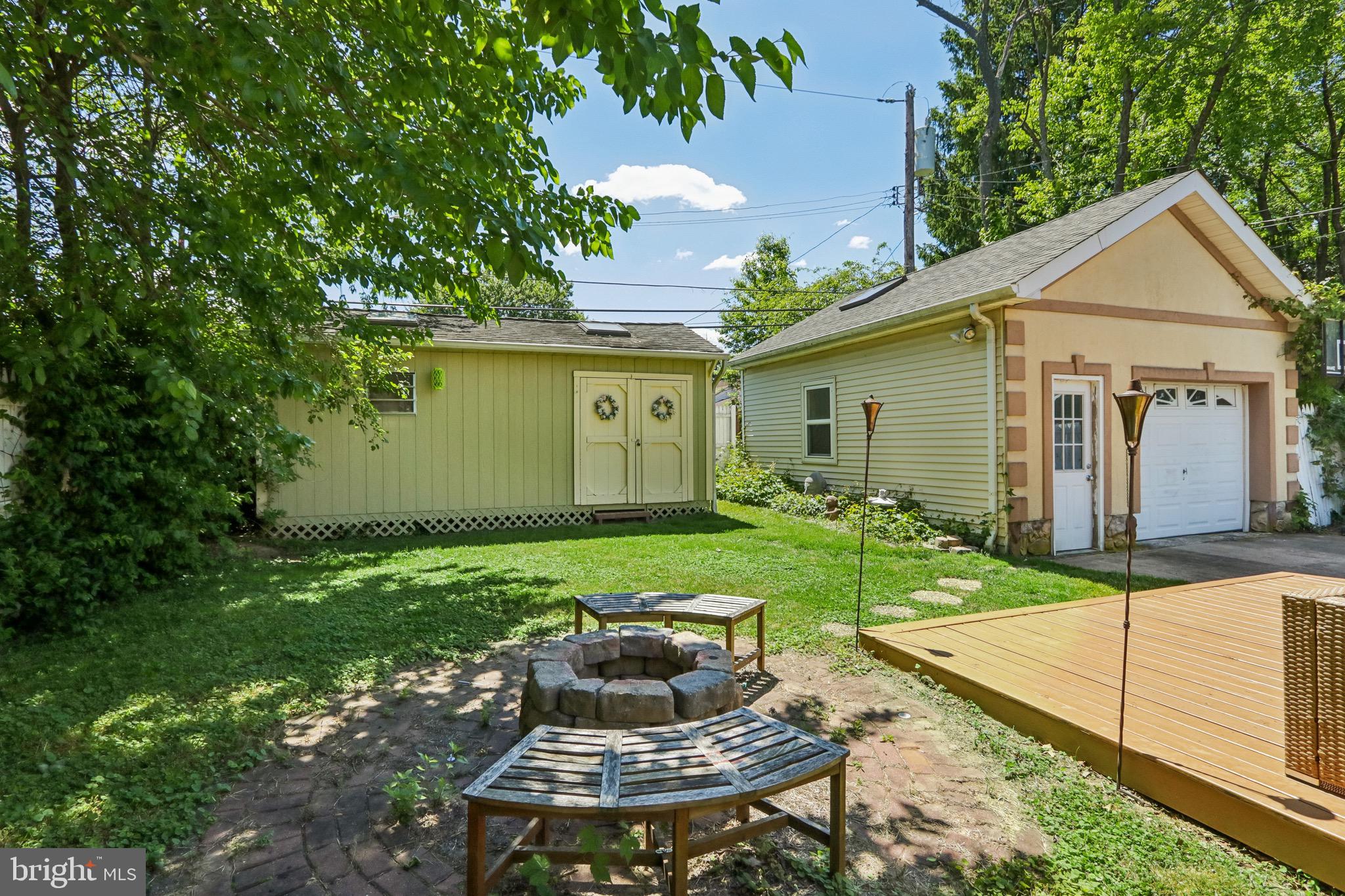 SOMERTON - Residential