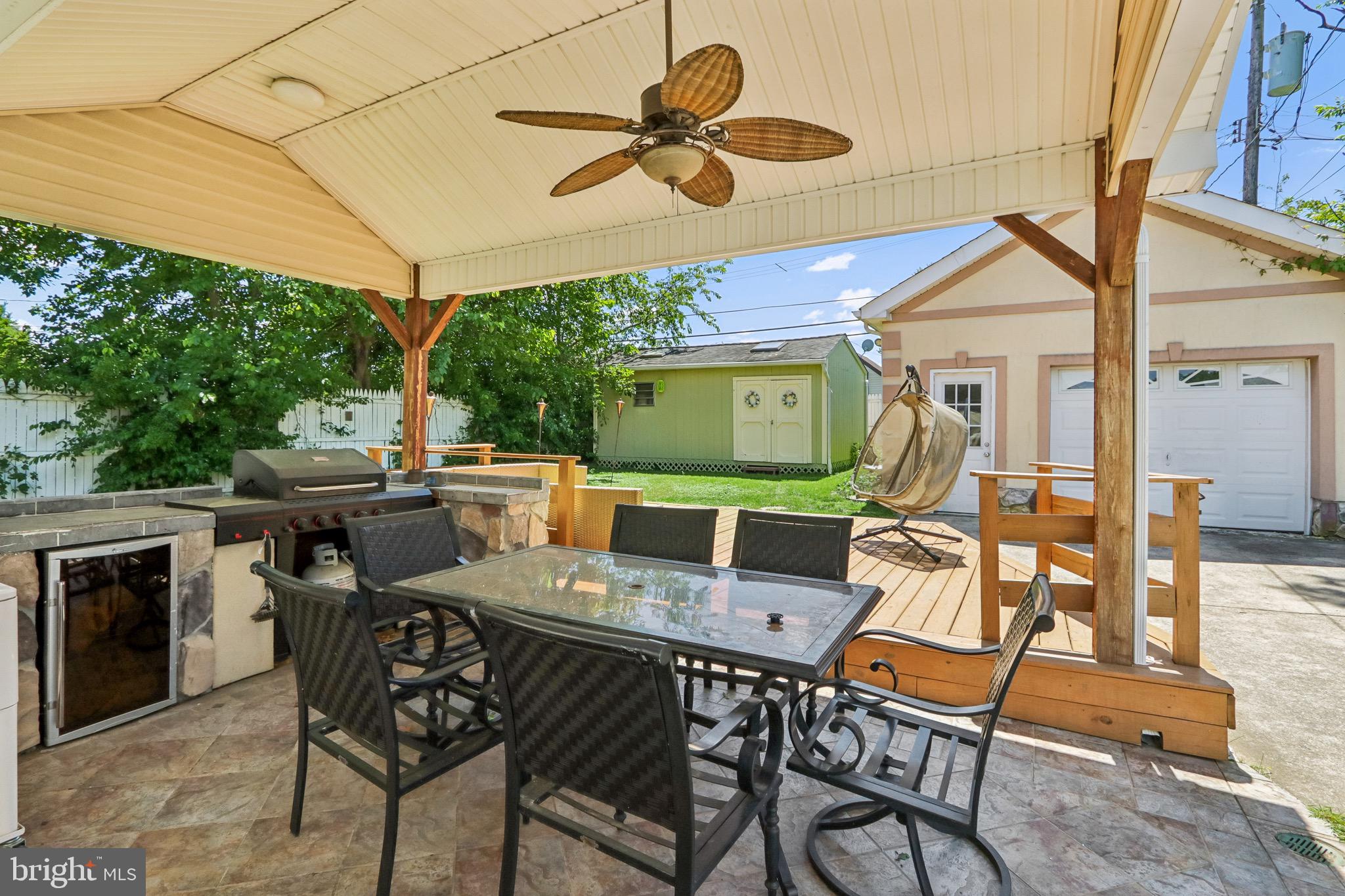 SOMERTON - Residential