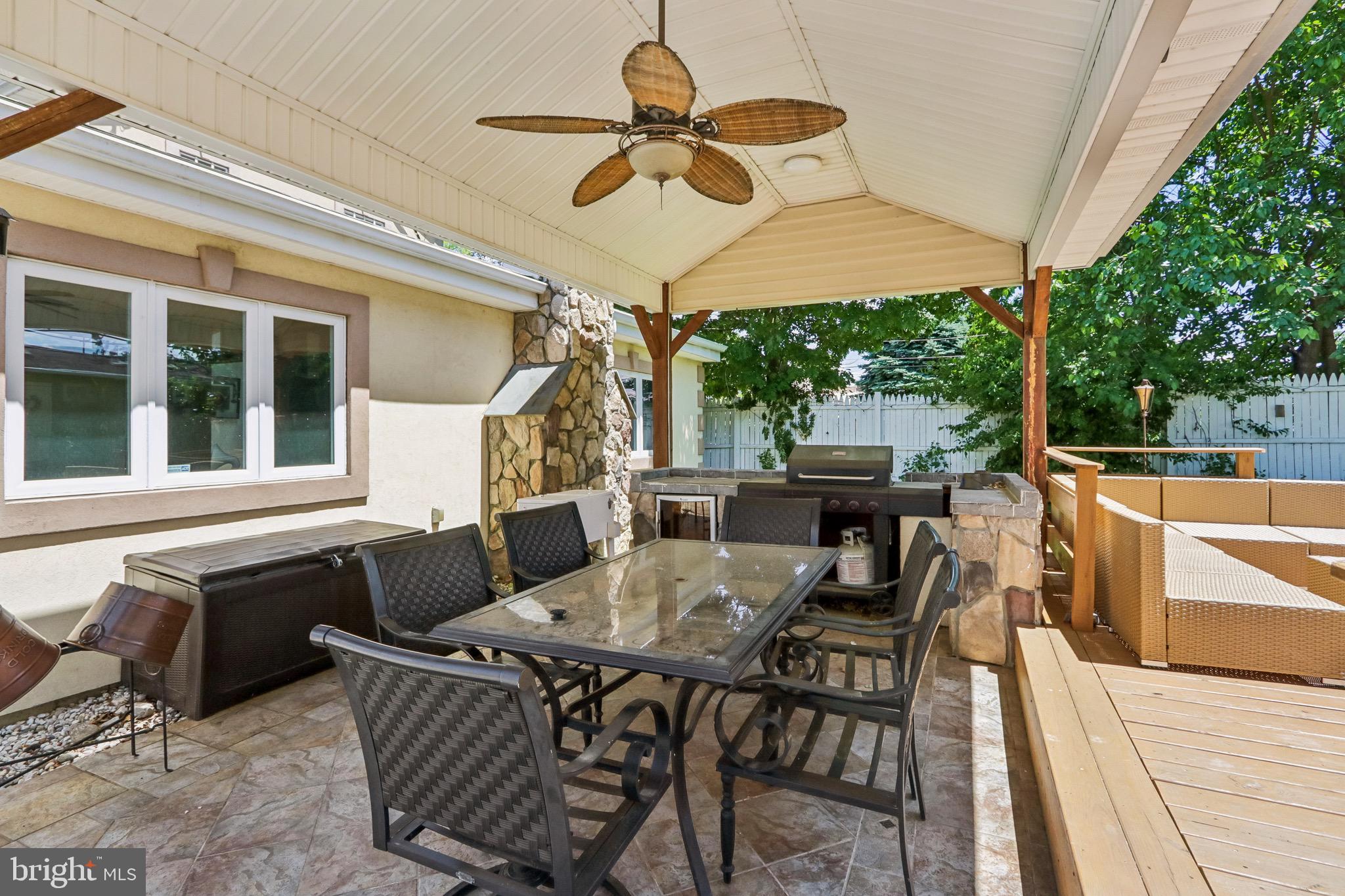 SOMERTON - Residential