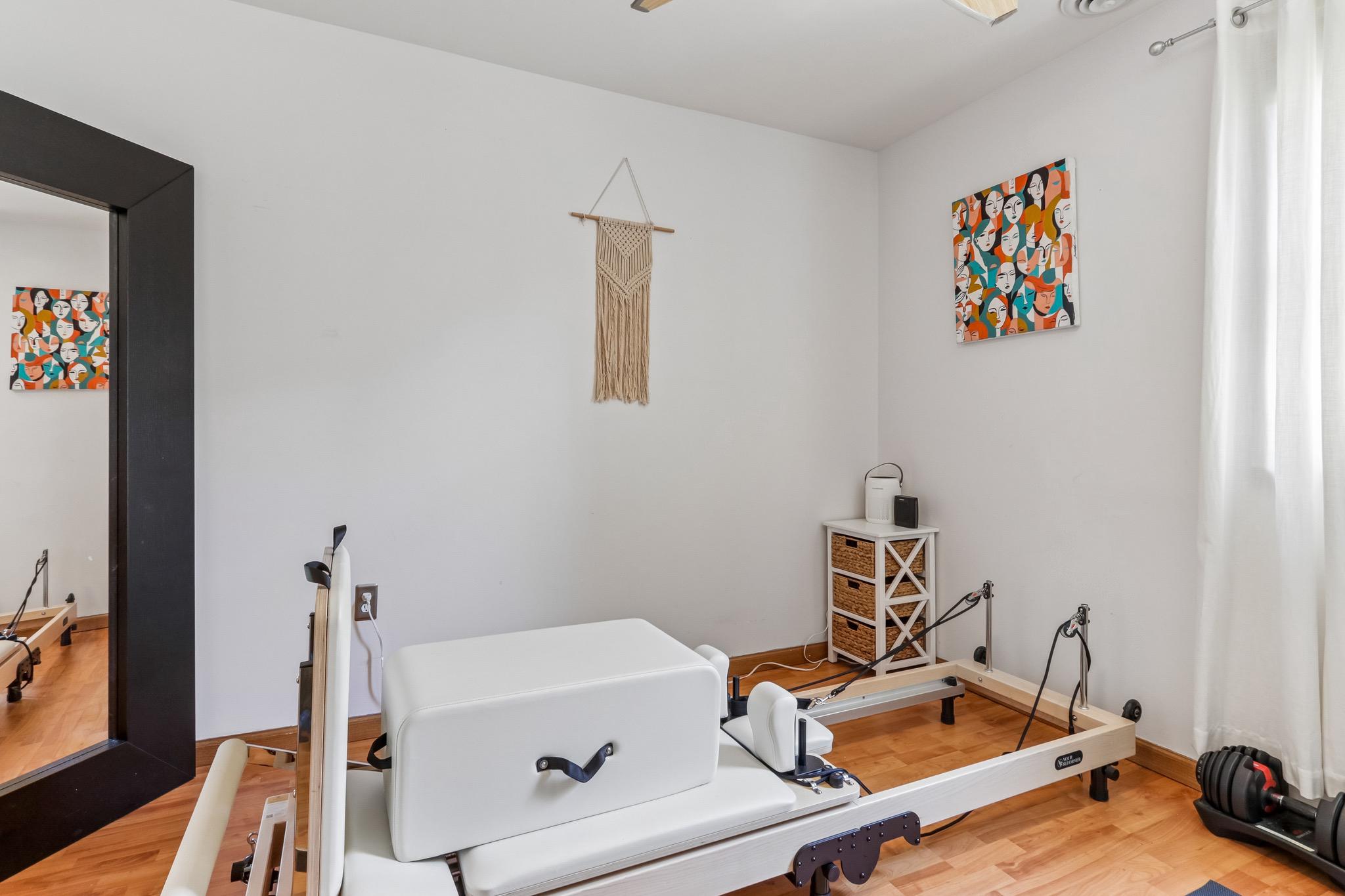 SOMERTON - Residential