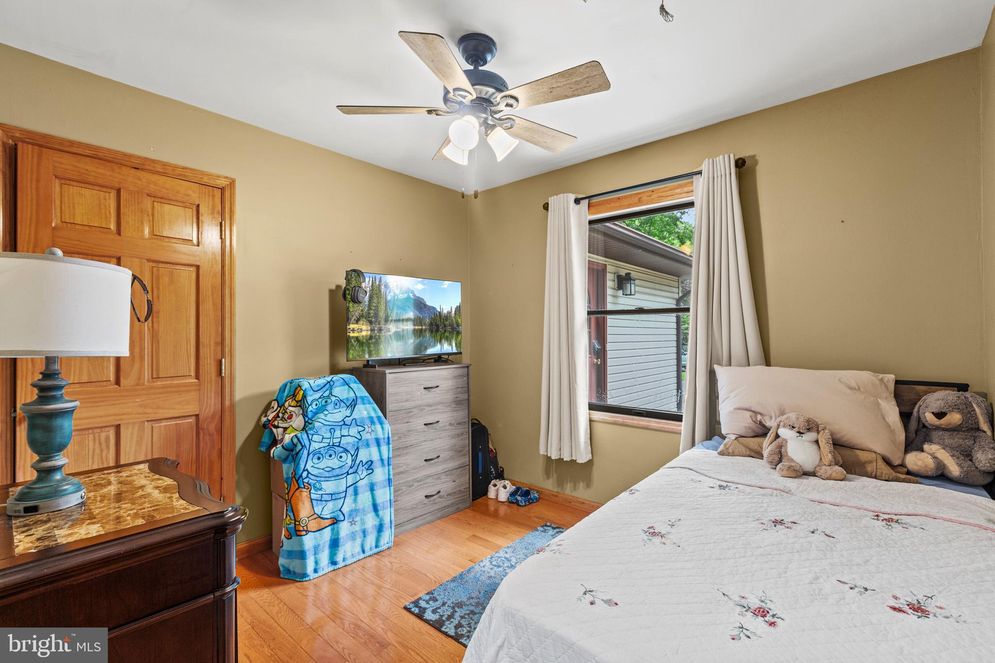 CEDAR COVE - Residential