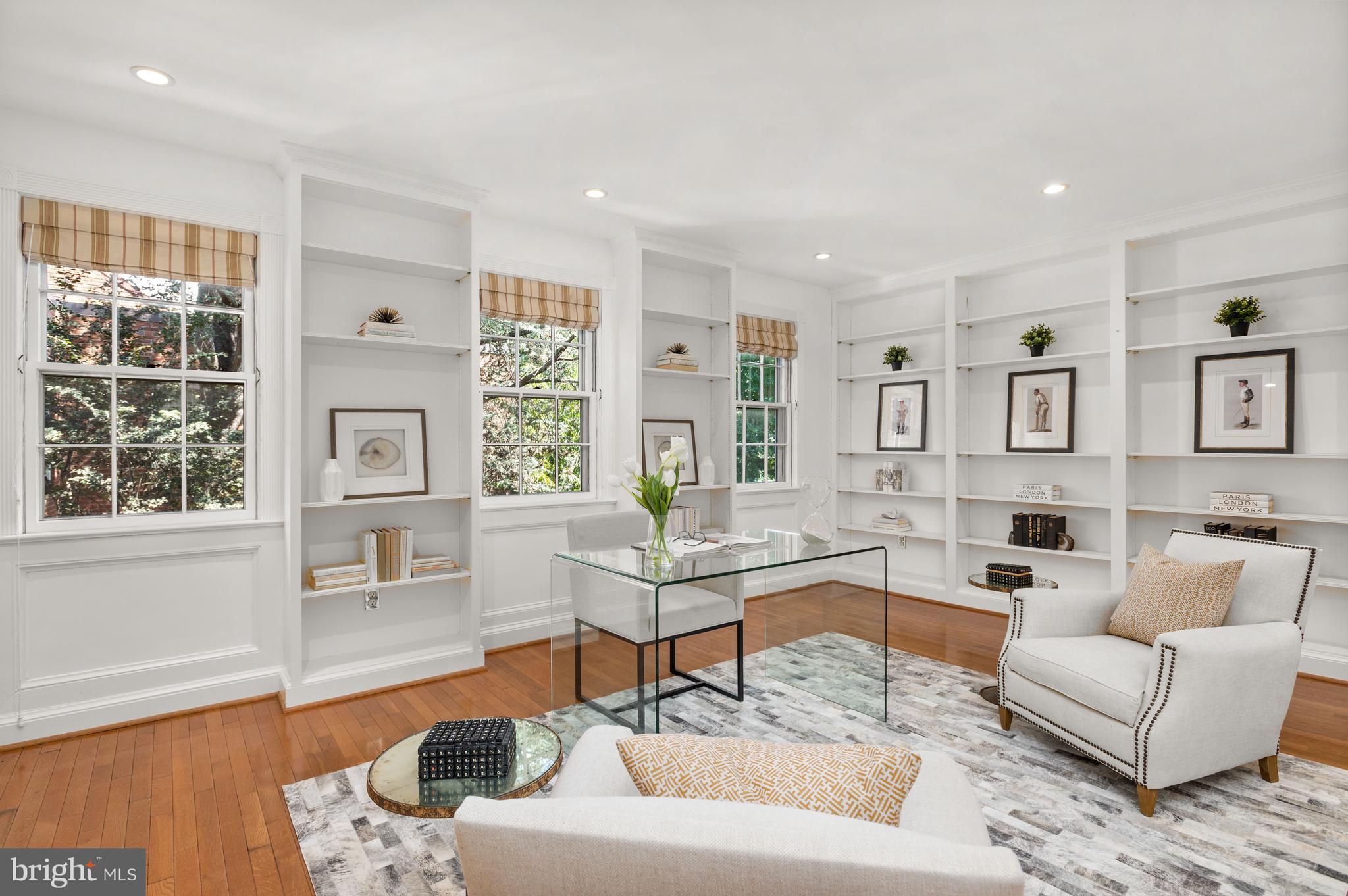 GEORGETOWN - Residential