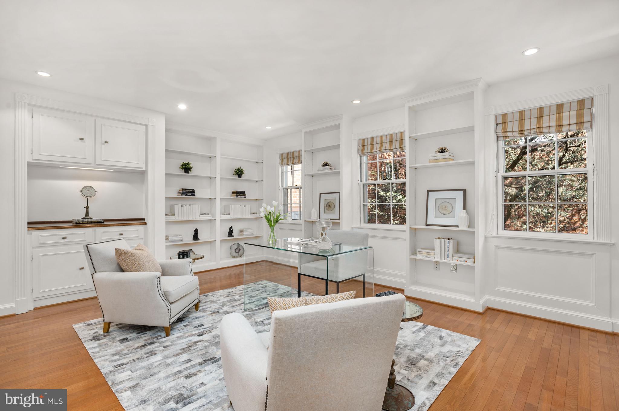 GEORGETOWN - Residential