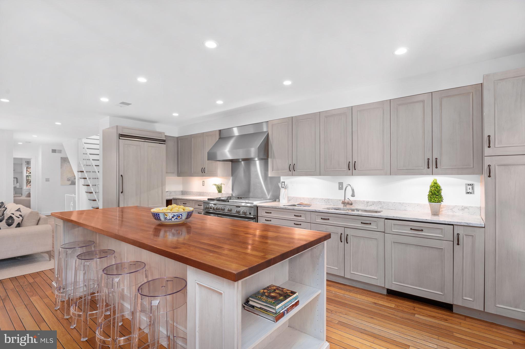 GEORGETOWN - Residential