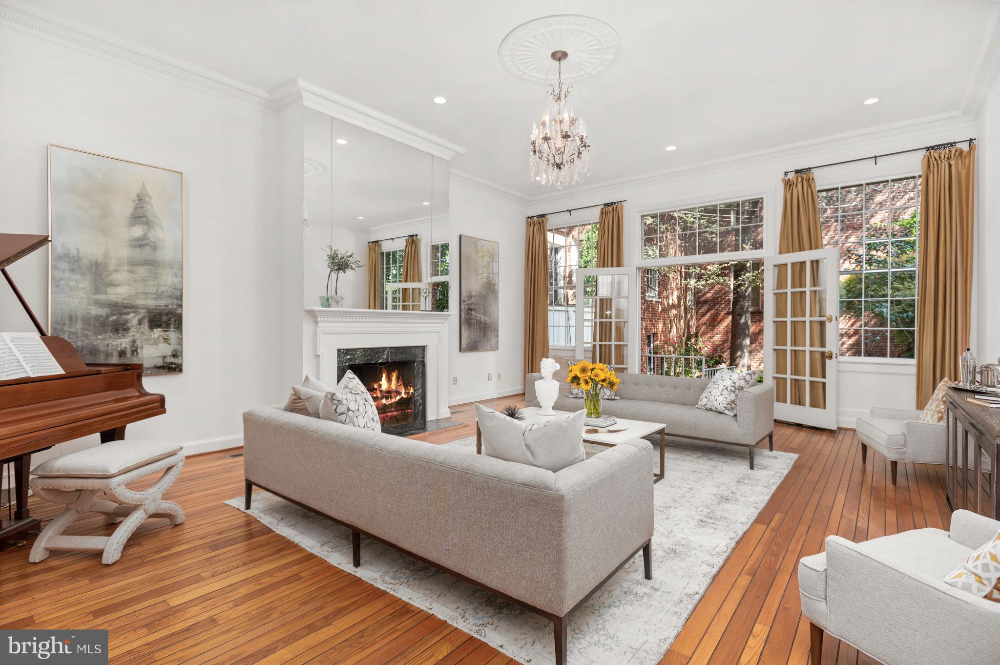 GEORGETOWN - Residential