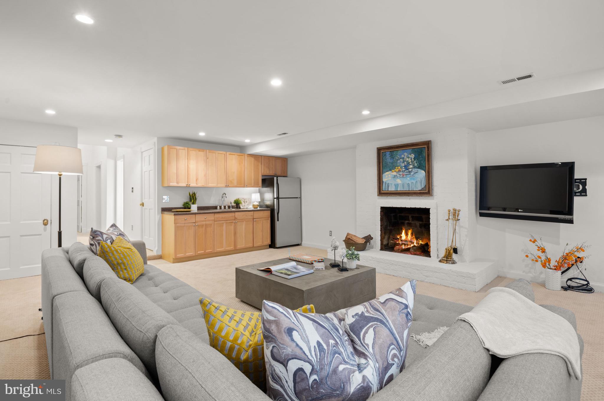 GEORGETOWN - Residential