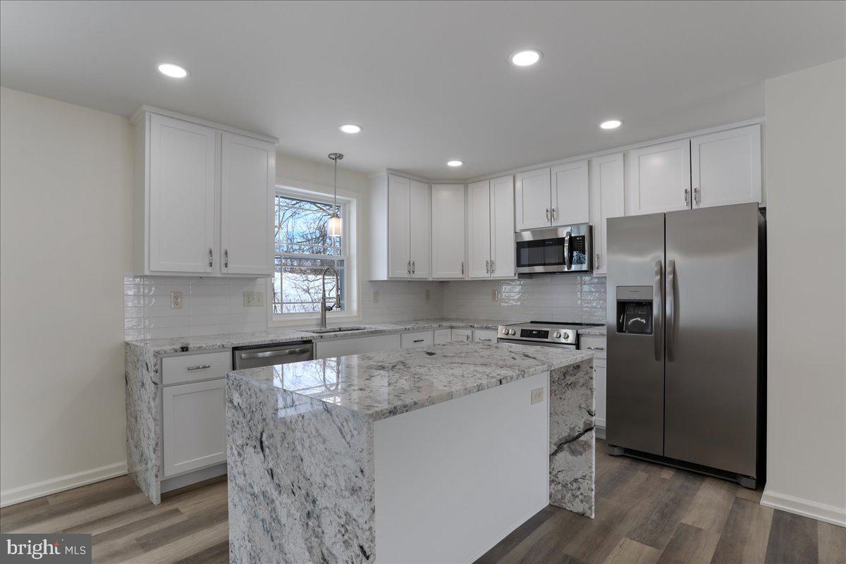WAYNESBORO - Residential