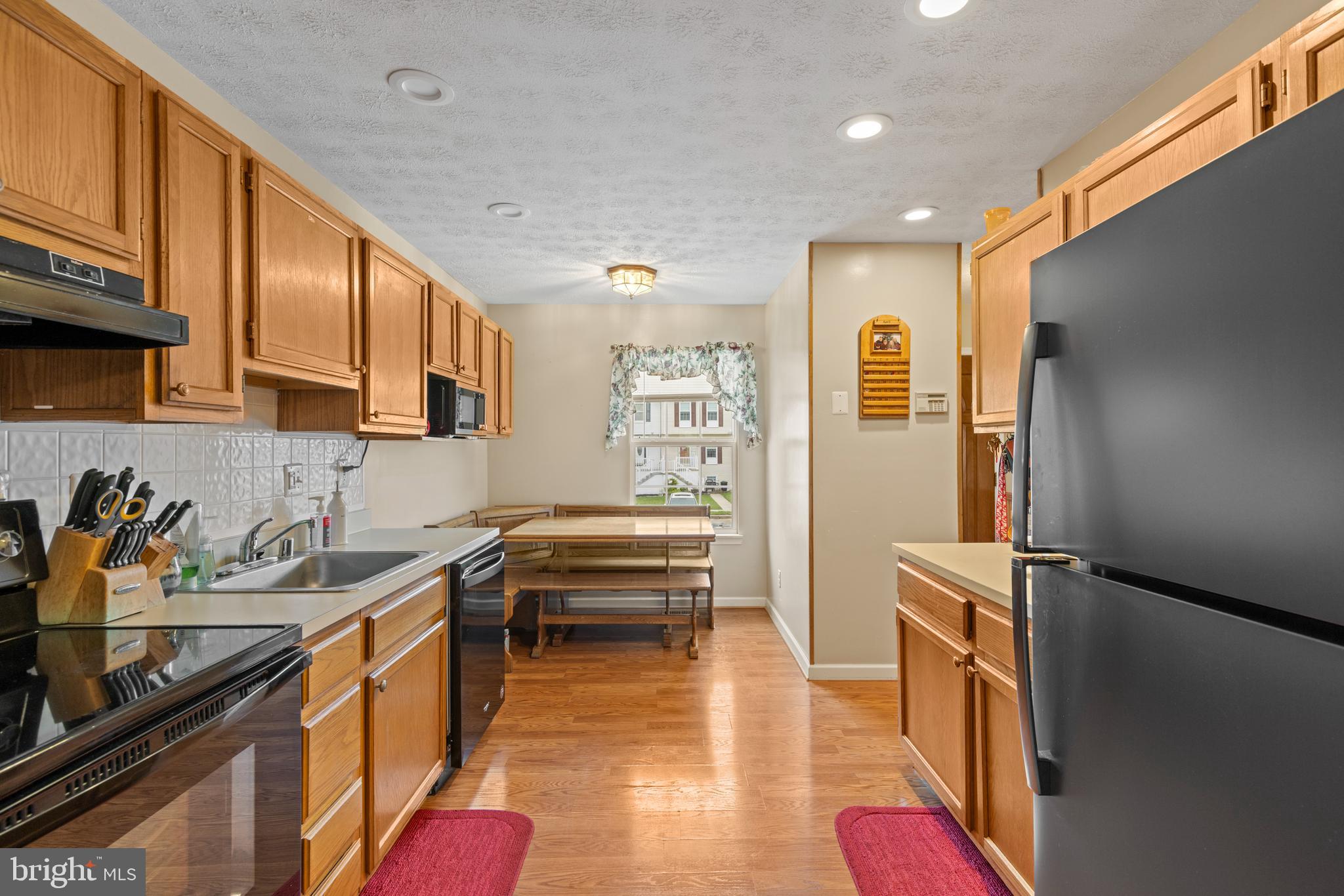 CARROLLWOOD - Residential