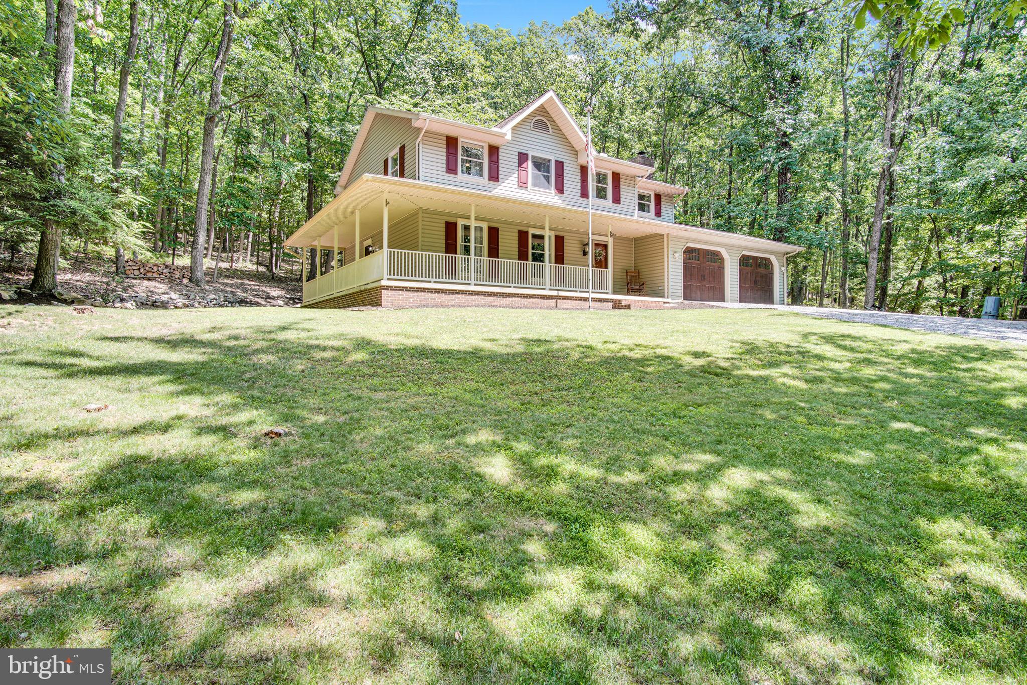 WHITE ROCK ACRES - Residential
