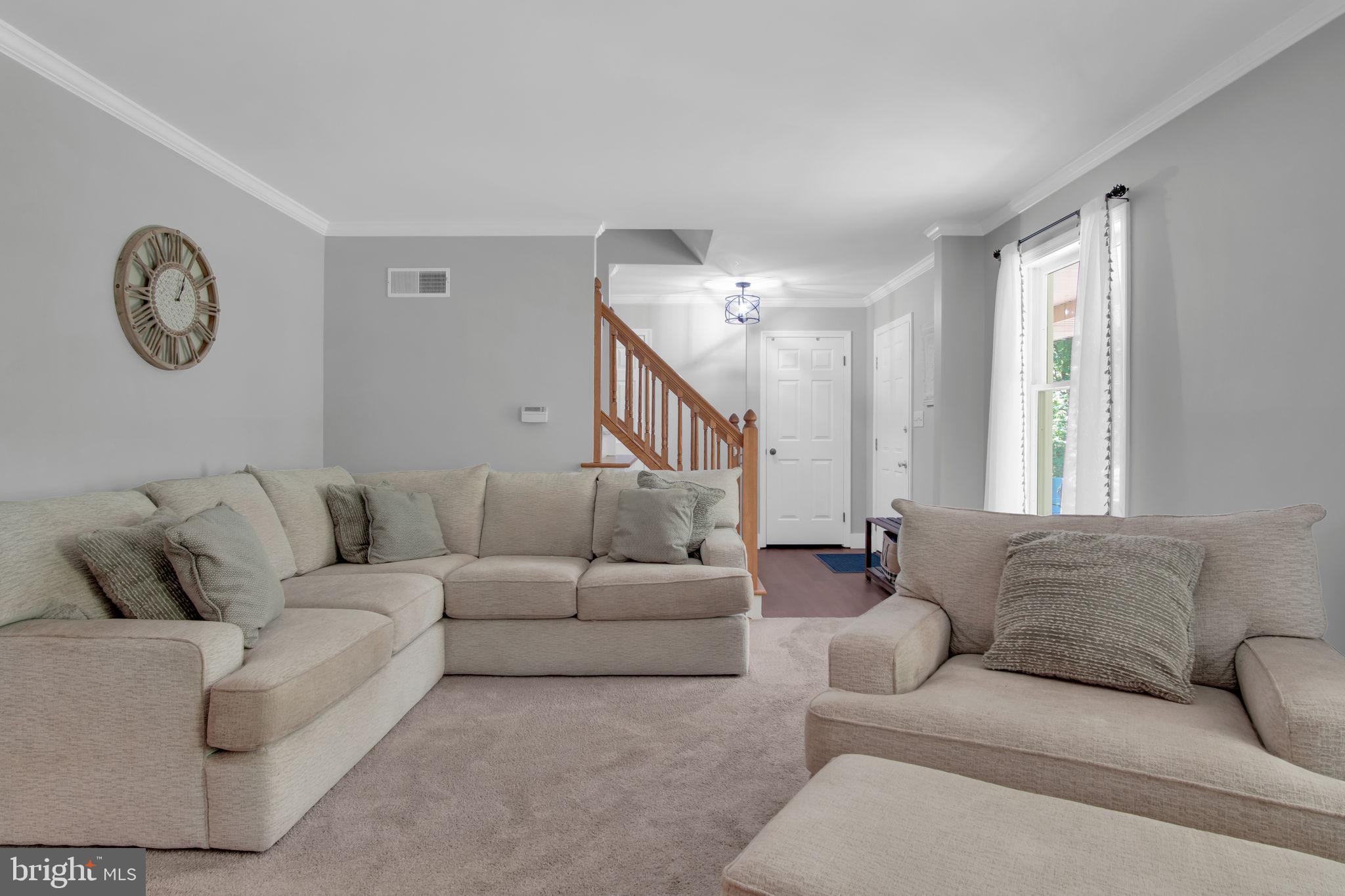 WHITE ROCK ACRES - Residential