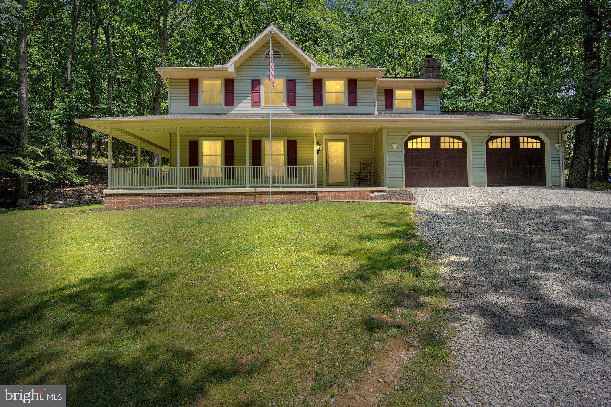 WHITE ROCK ACRES - Residential