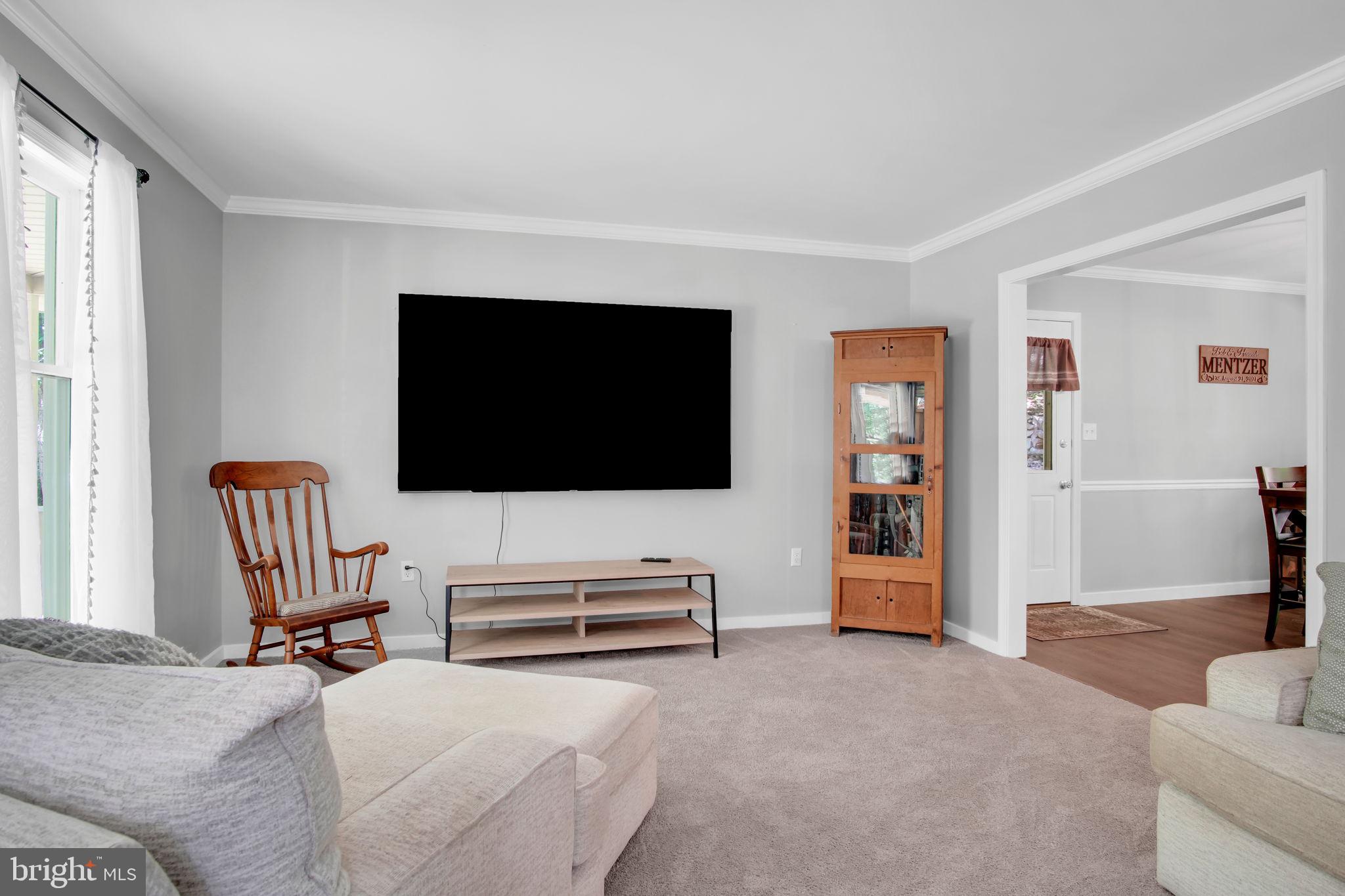 WHITE ROCK ACRES - Residential