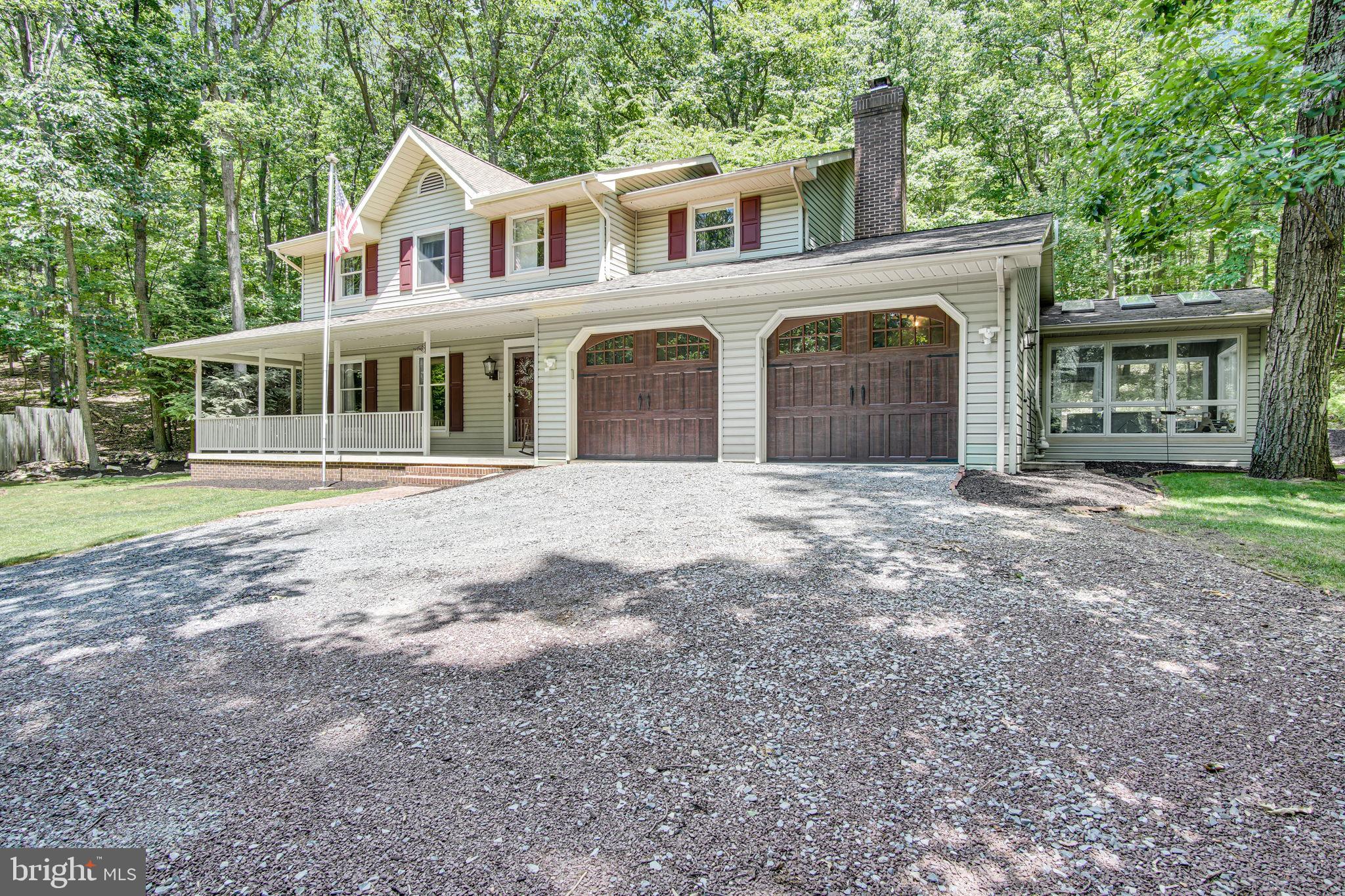 WHITE ROCK ACRES - Residential