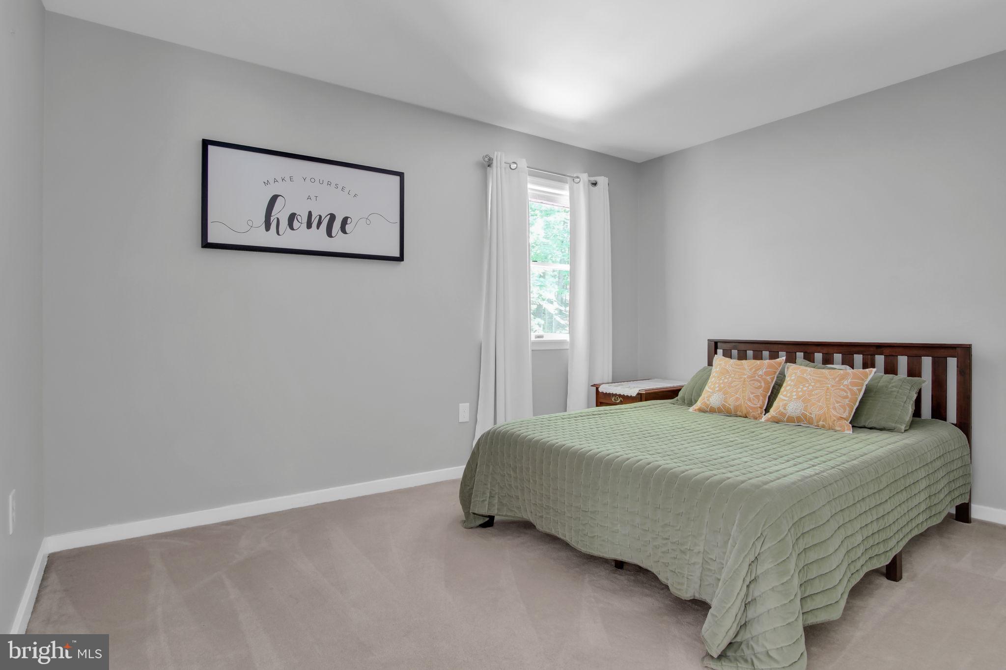 WHITE ROCK ACRES - Residential