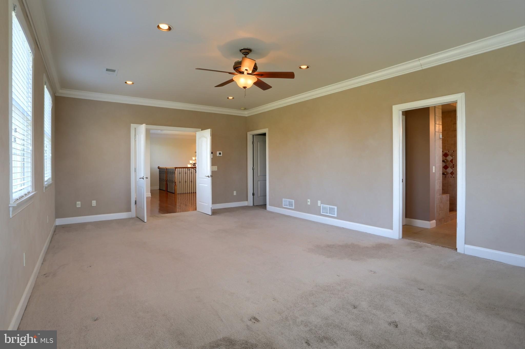 RIDGE ESTATES - Residential