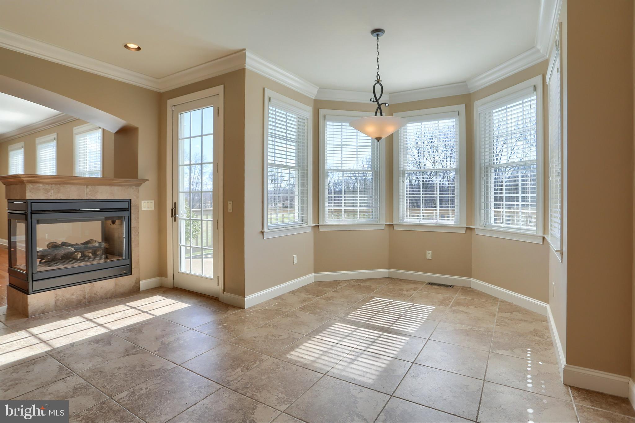 RIDGE ESTATES - Residential