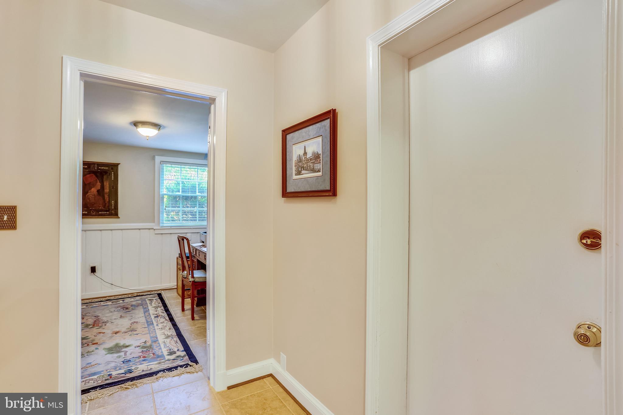 POTOMAC OUTSIDE - Residential