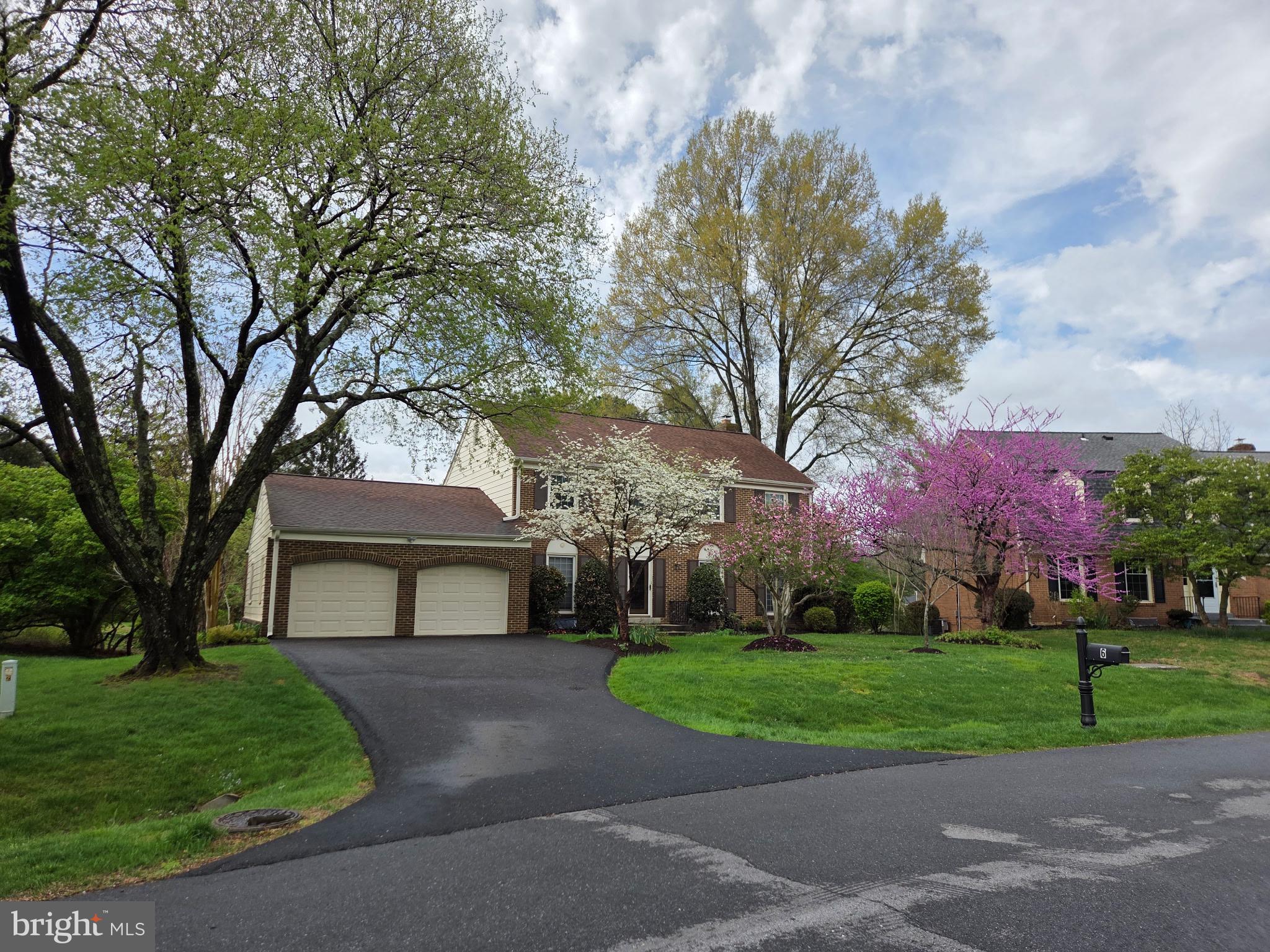 EAST GATE OF POTOMAC - Residential