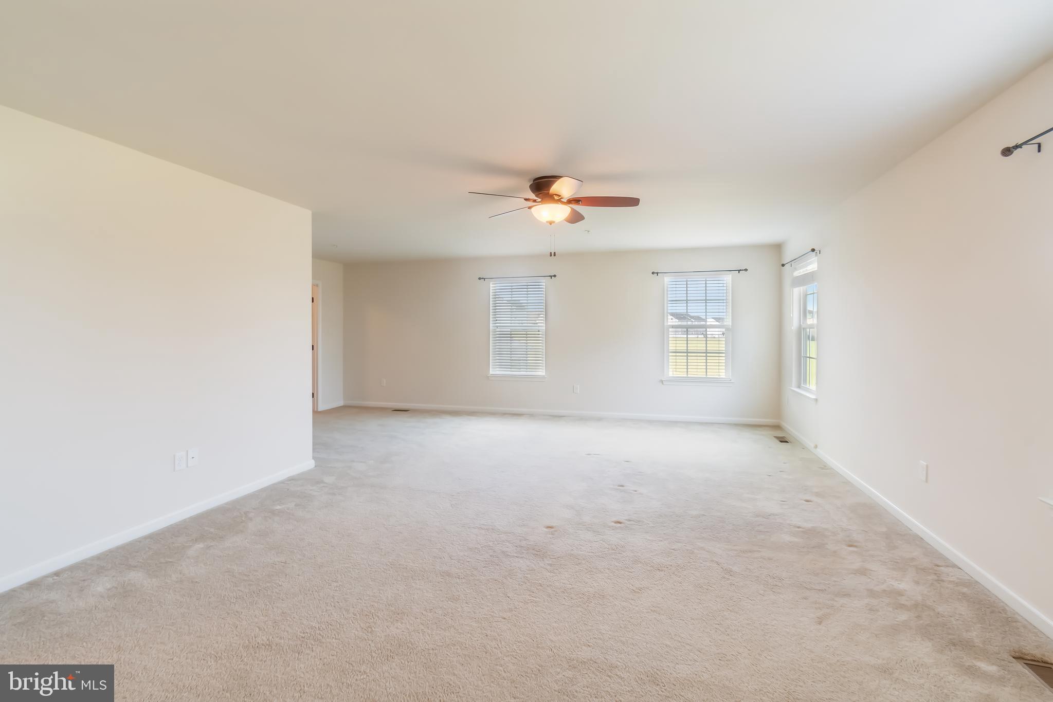 VILLAGE OF MEADOW CREEK - Residential