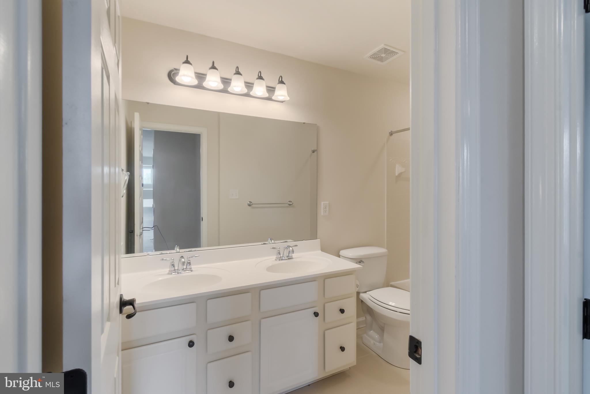 VILLAGE OF MEADOW CREEK - Residential