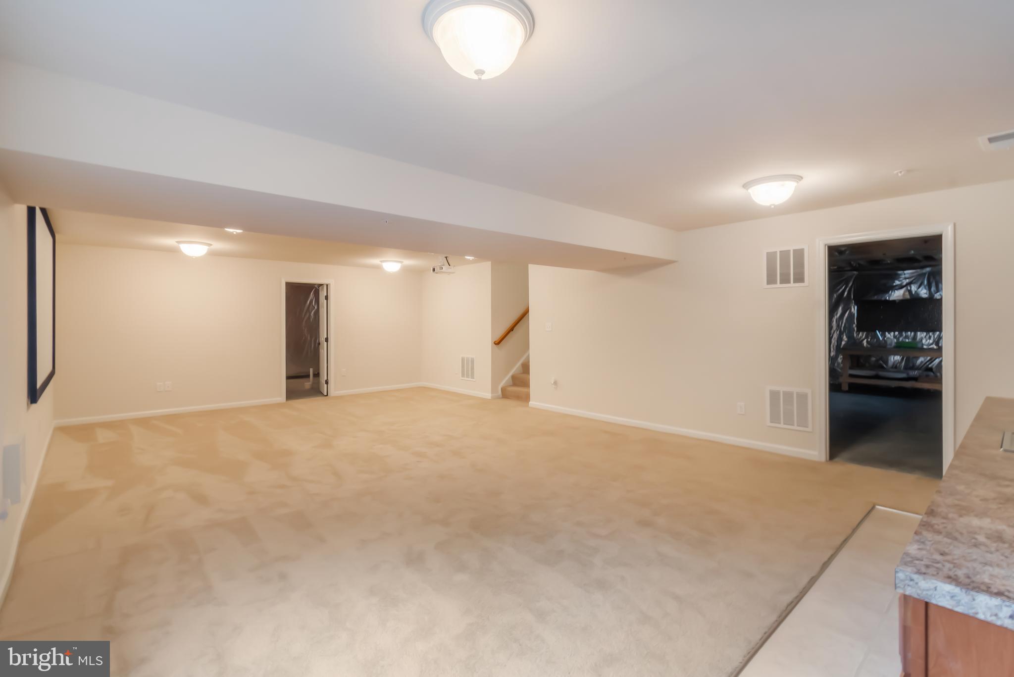 VILLAGE OF MEADOW CREEK - Residential