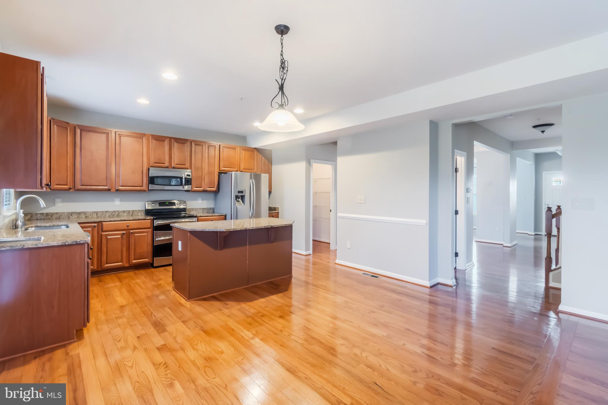 VILLAGE OF MEADOW CREEK - Residential