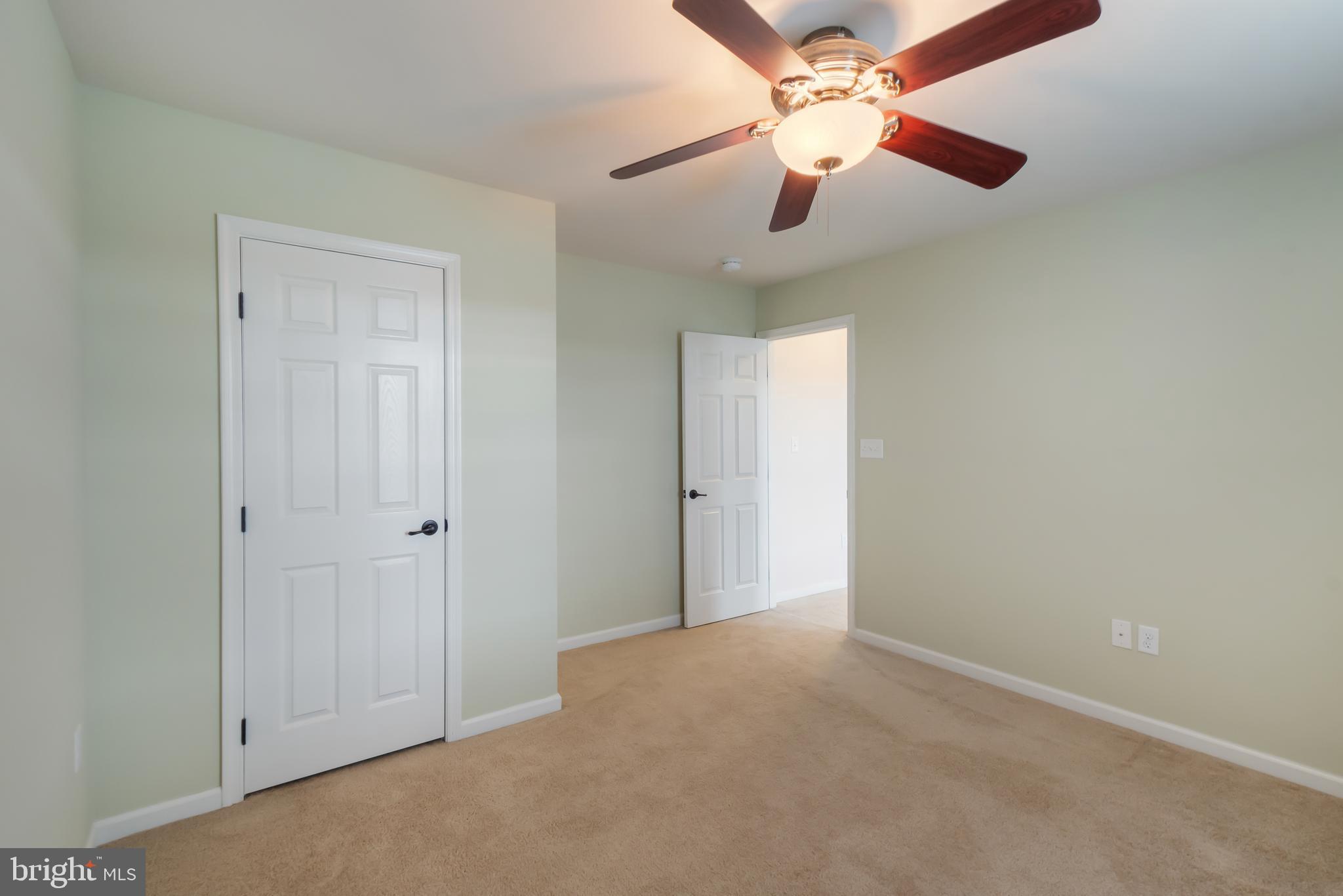 VILLAGE OF MEADOW CREEK - Residential