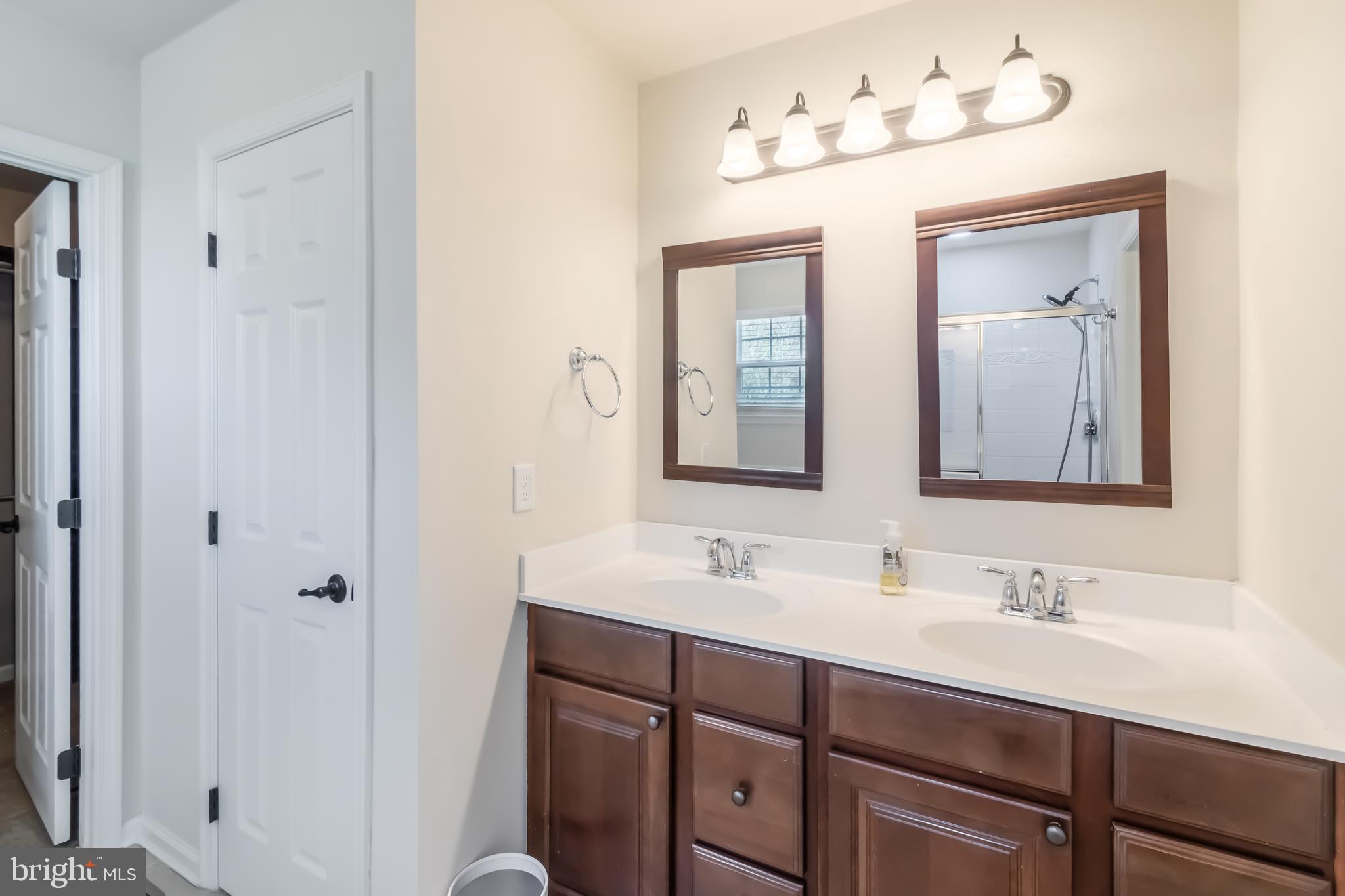 VILLAGE OF MEADOW CREEK - Residential