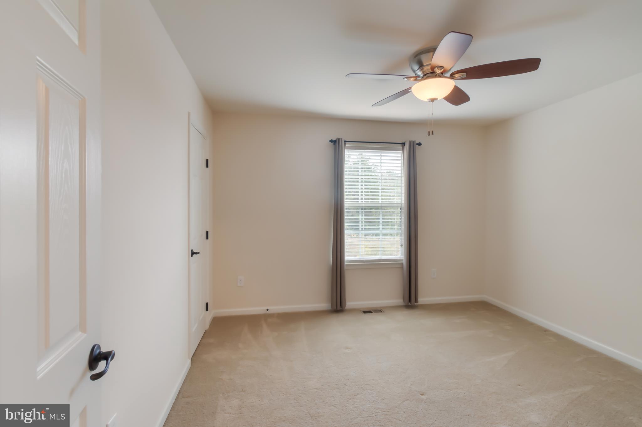 VILLAGE OF MEADOW CREEK - Residential